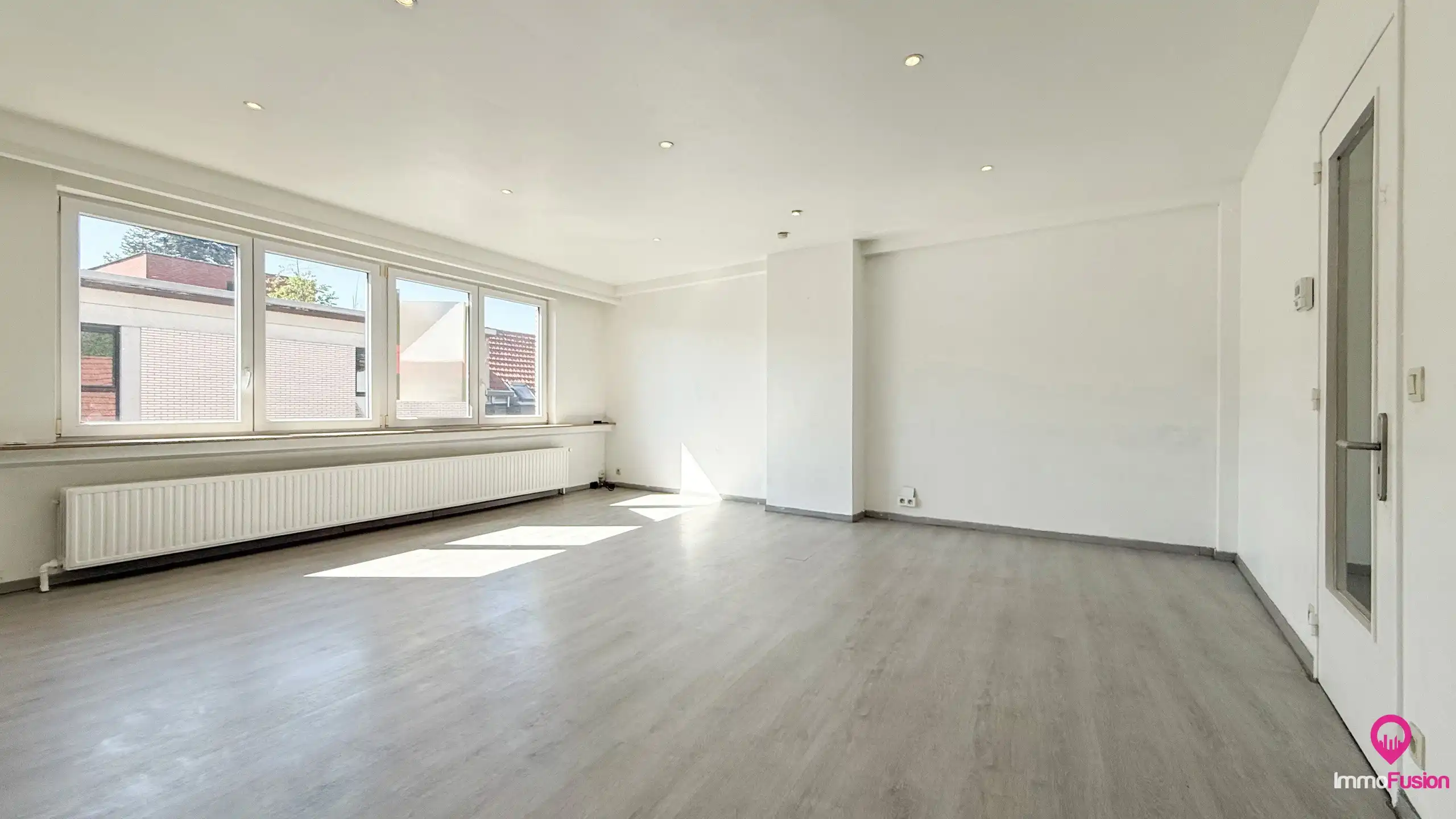 Instapklaar appartement met EPC C en conforme elektriciteit! foto 3