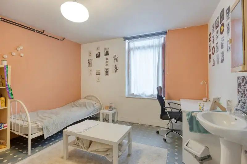 Vergund studentenhuis met 5 studentenkamers op toplocatie in Gent foto 2