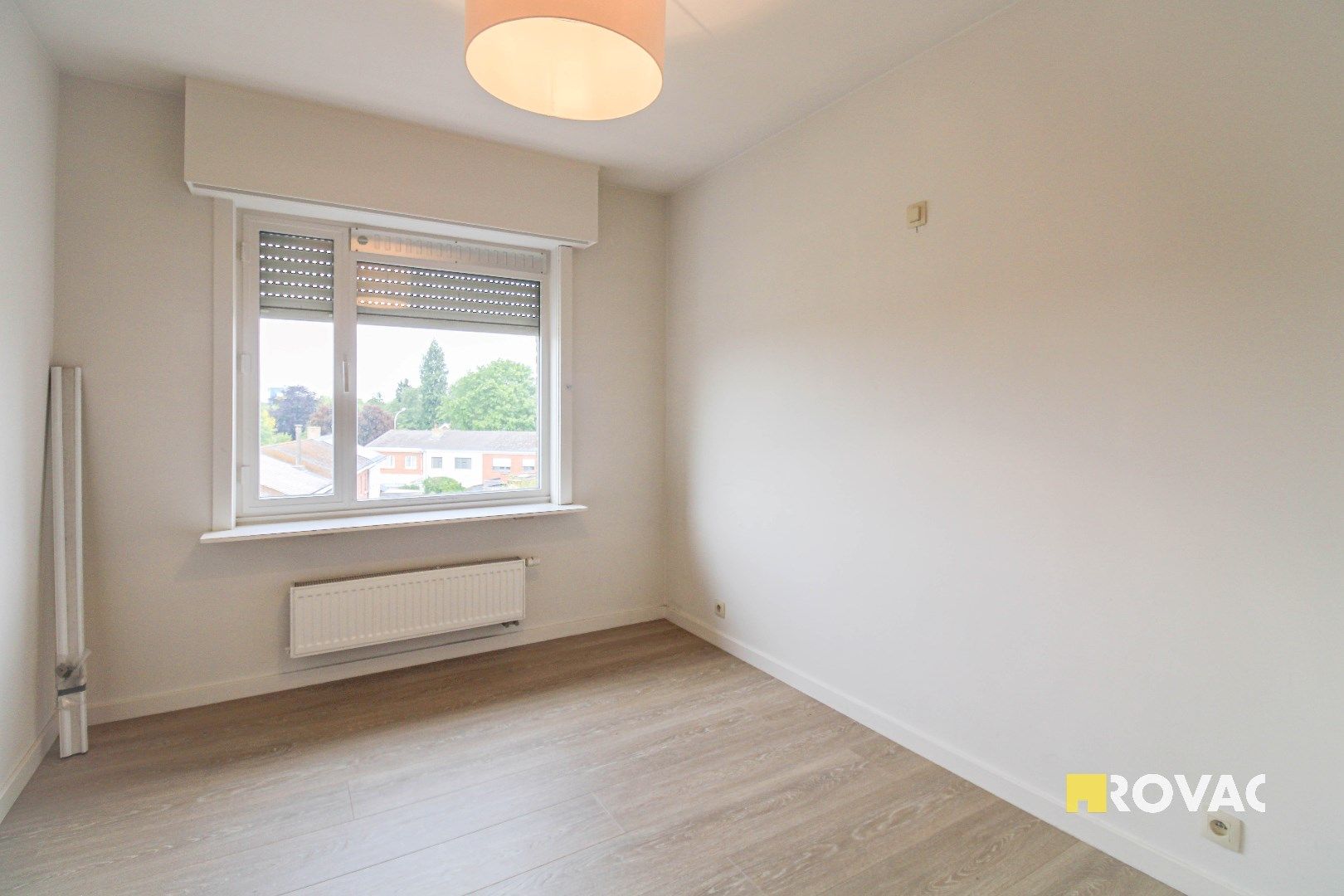 Instapklaar appartement met garage! foto 7
