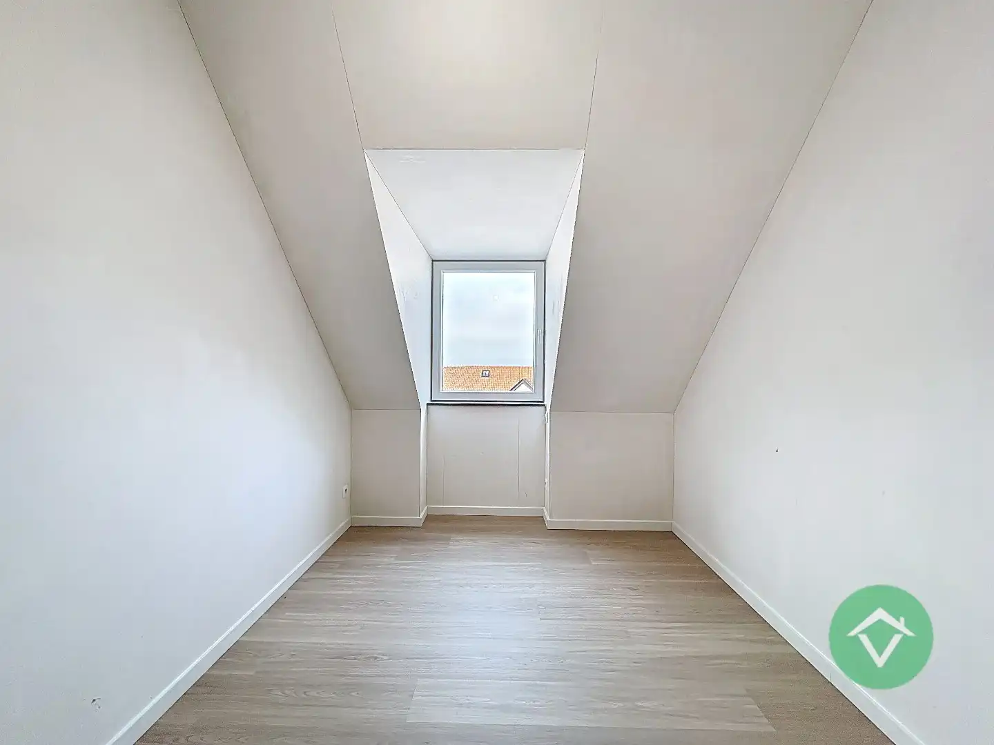 Nieuwbouwappartement met 2 slaapkamers en 1 terras in centrum Koekelare  foto 24