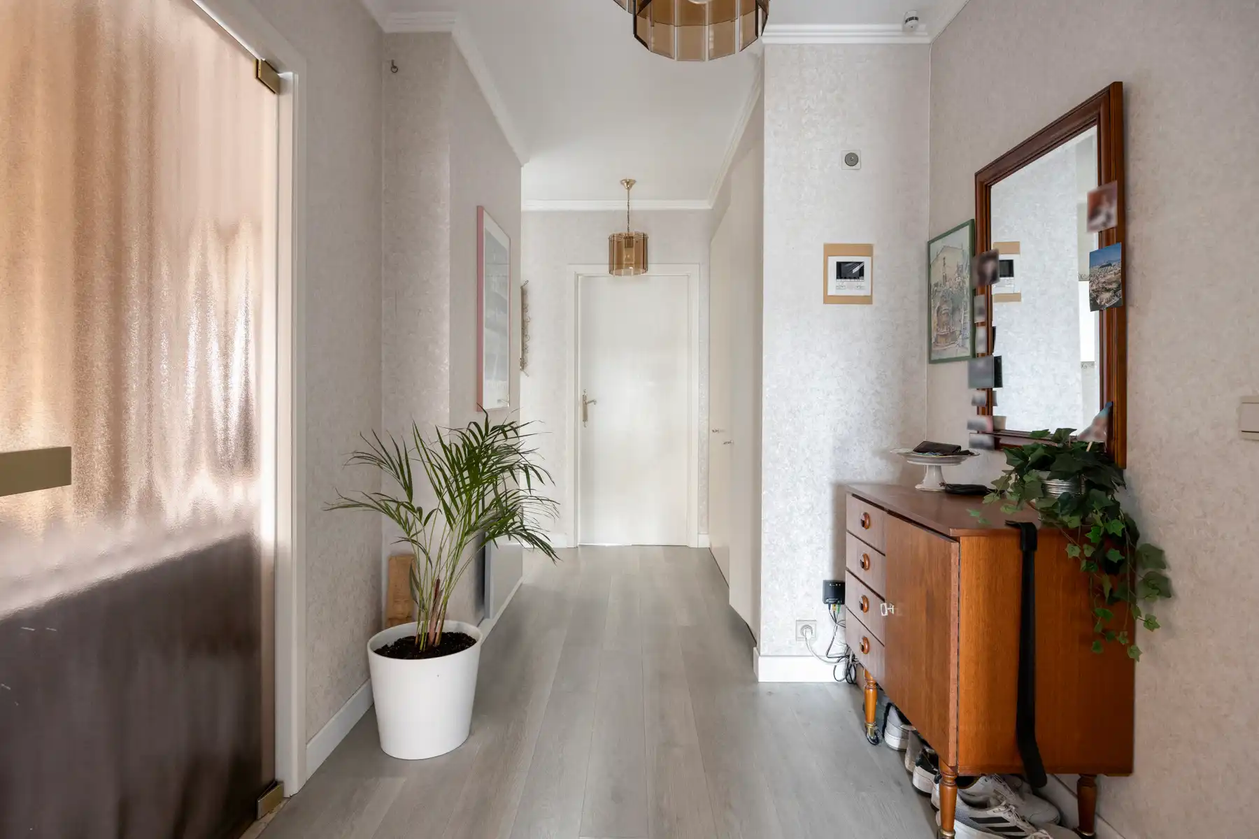 Appartement met 2 slaapkamers, terras, kelder (+ ev. garage) foto 2