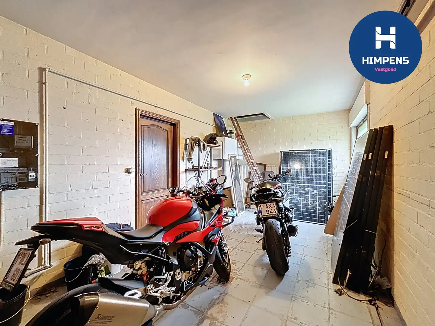 Te renoveren villa met grote tuin en uitbreidingsmogelijkheden foto 17