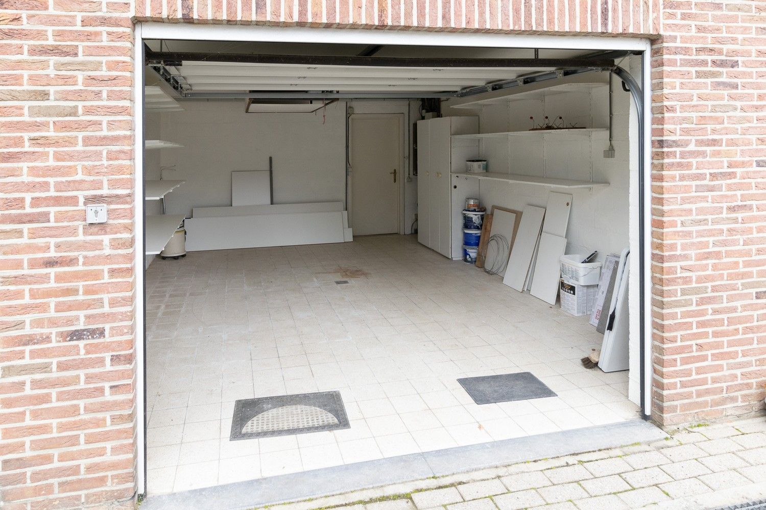 Genk, D'Ierdstraat 26 bus 01 - Charmant, lichtrijk appartement met terras, garage en ruime kelderberging op wandelafstand van Genk-centrum. foto 15