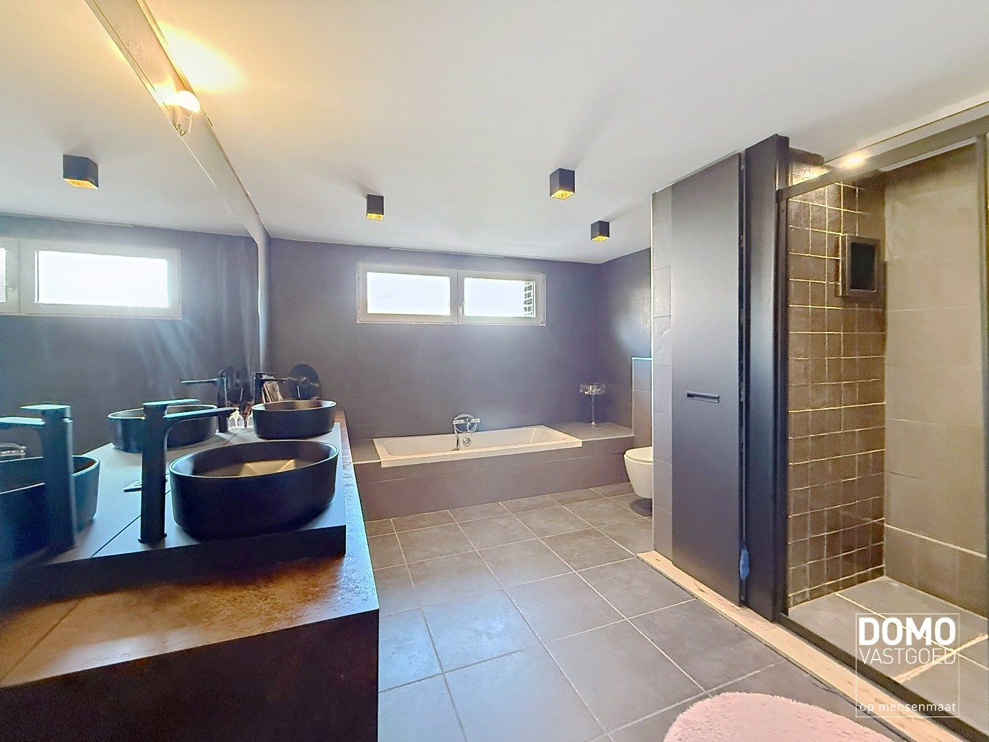 Ruime charmante woning met 3 slaapkamers - 244m² - EPC: B  foto 10