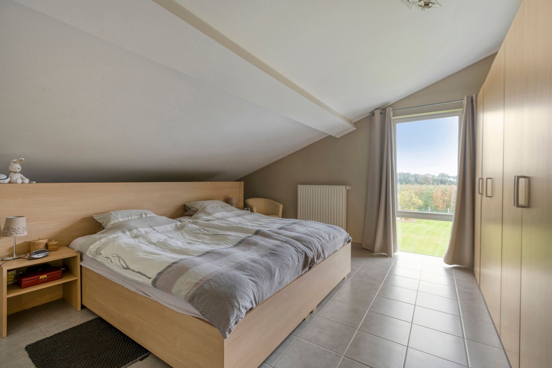 Huis met opslag, ruime tuin en mog. tot kangeroe/zorgwoning foto 11