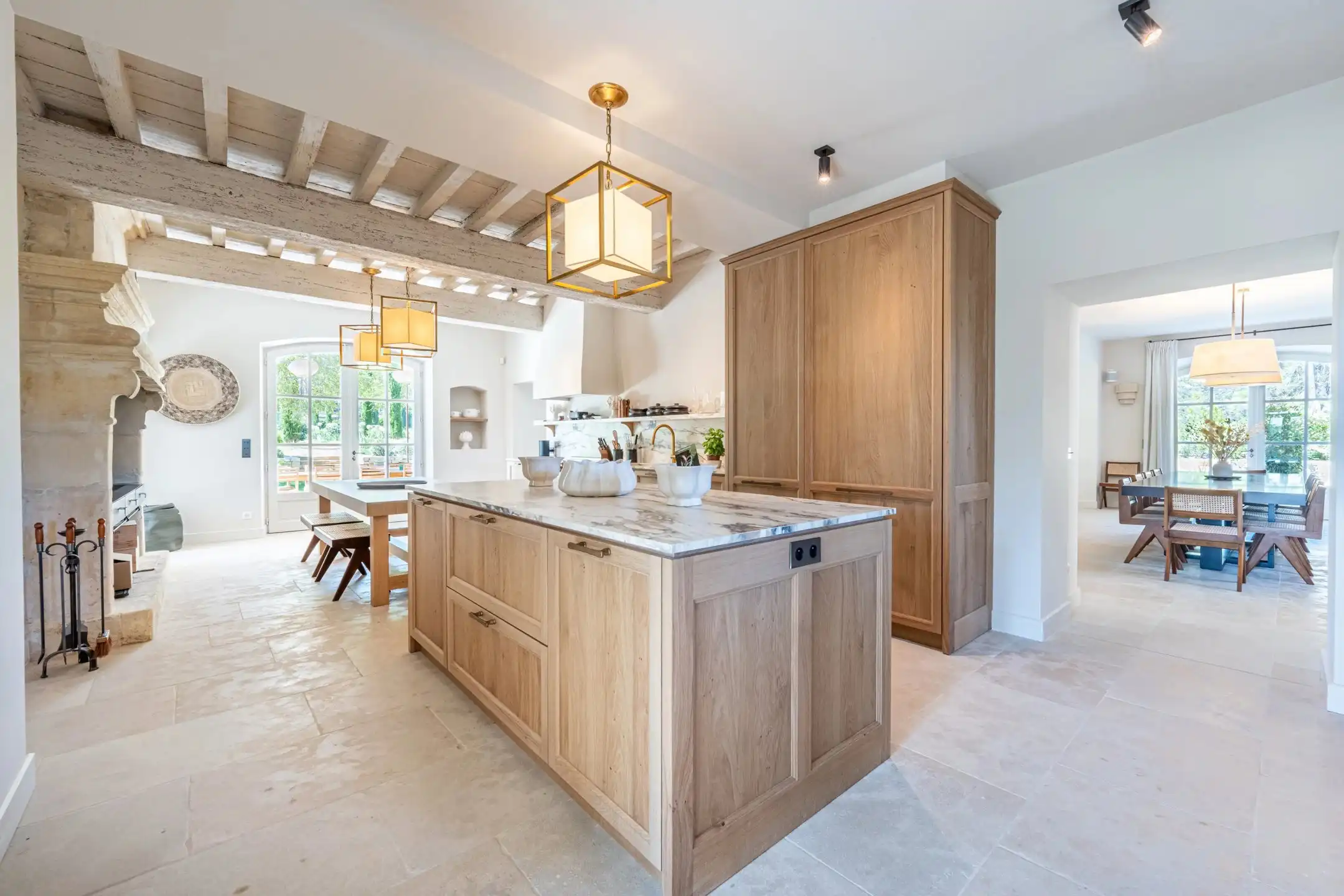 Prachtige mas, volledig gerenoveerd, midden op een terrein van 4 hectare... foto 7