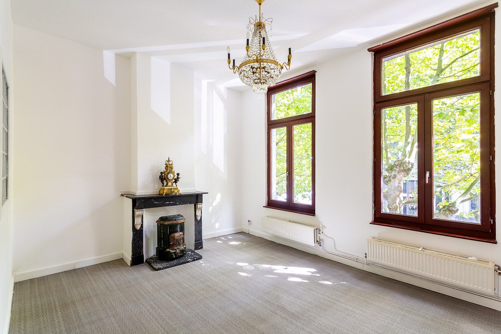 Woning met 6 slaapkamers, volledig naar eigen smaak renoveren foto 7