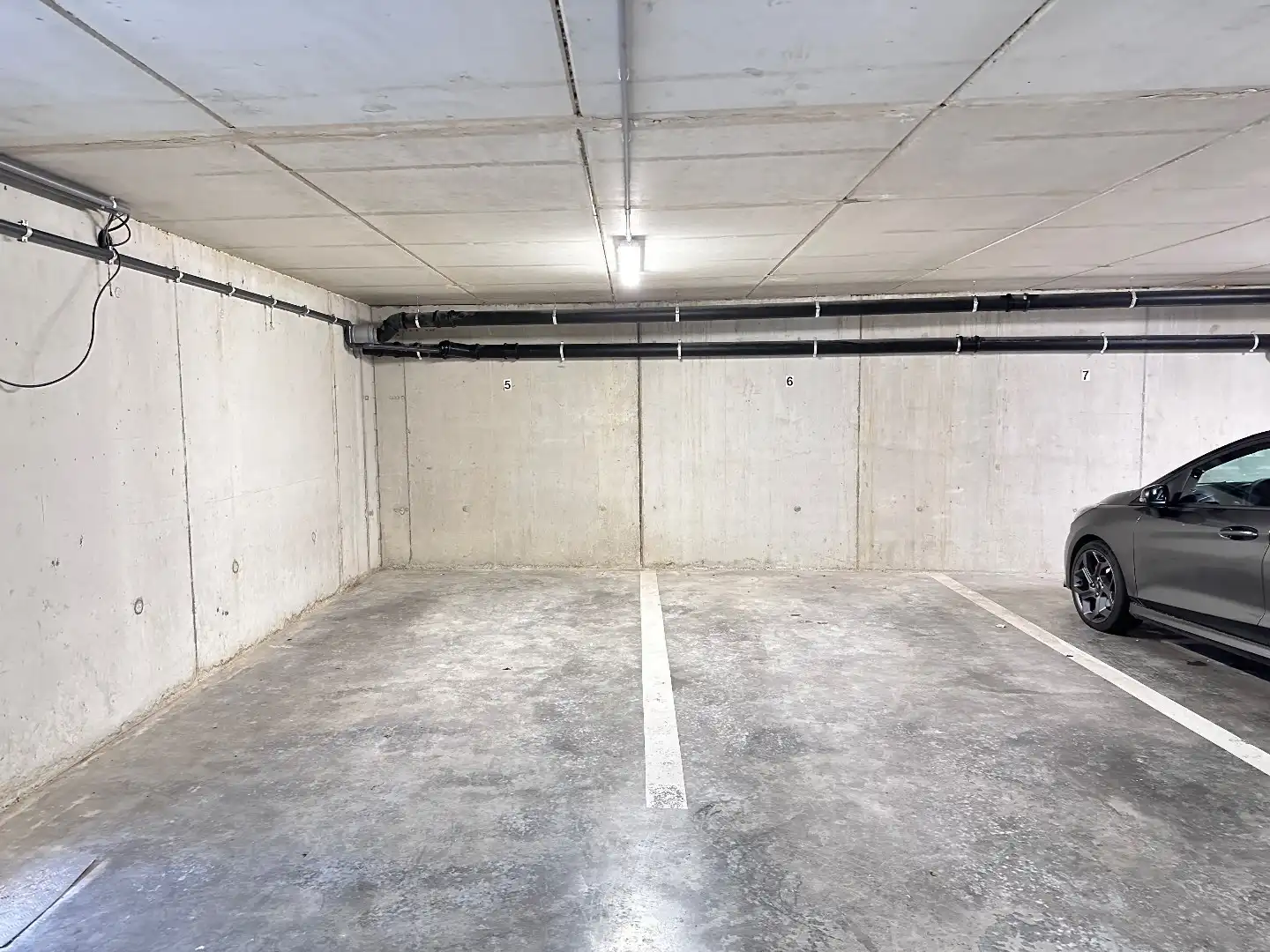 Veilige parkeerplaats beschikbaar in ondergrondse garage in Tongeren  foto 4
