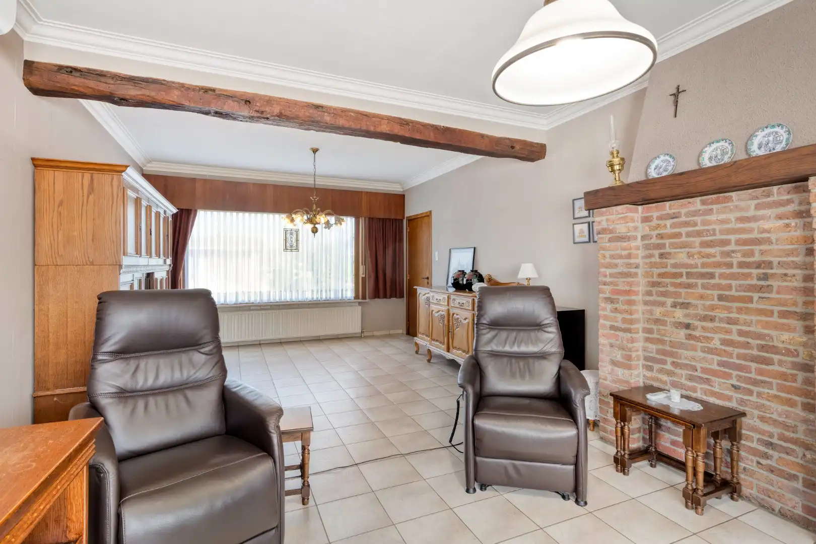 Op te frissen woning met 4 slpks, op een zonnig perceel van 1.506 m² in Mol-Achterbos !  foto 4