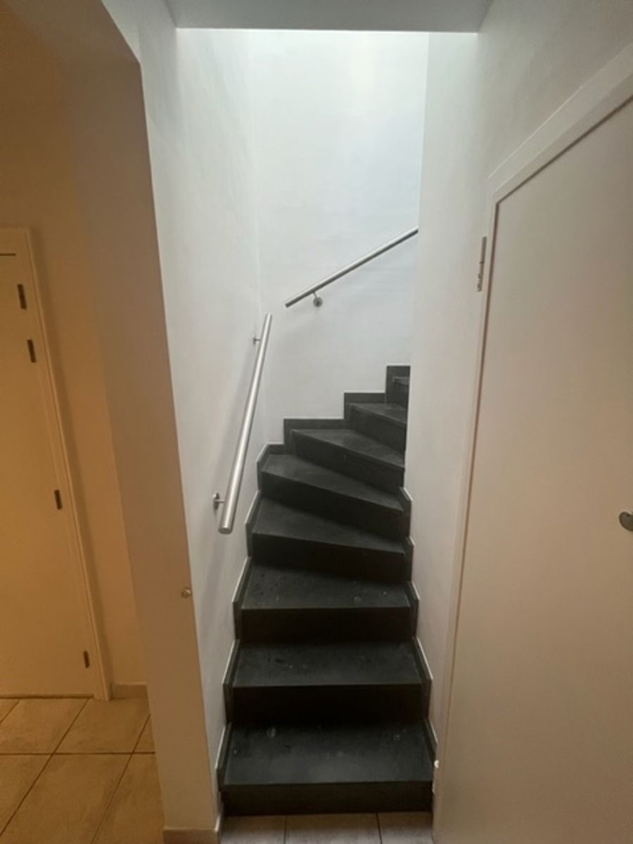 Centraal gelegen en ruim duplex appartement foto 7