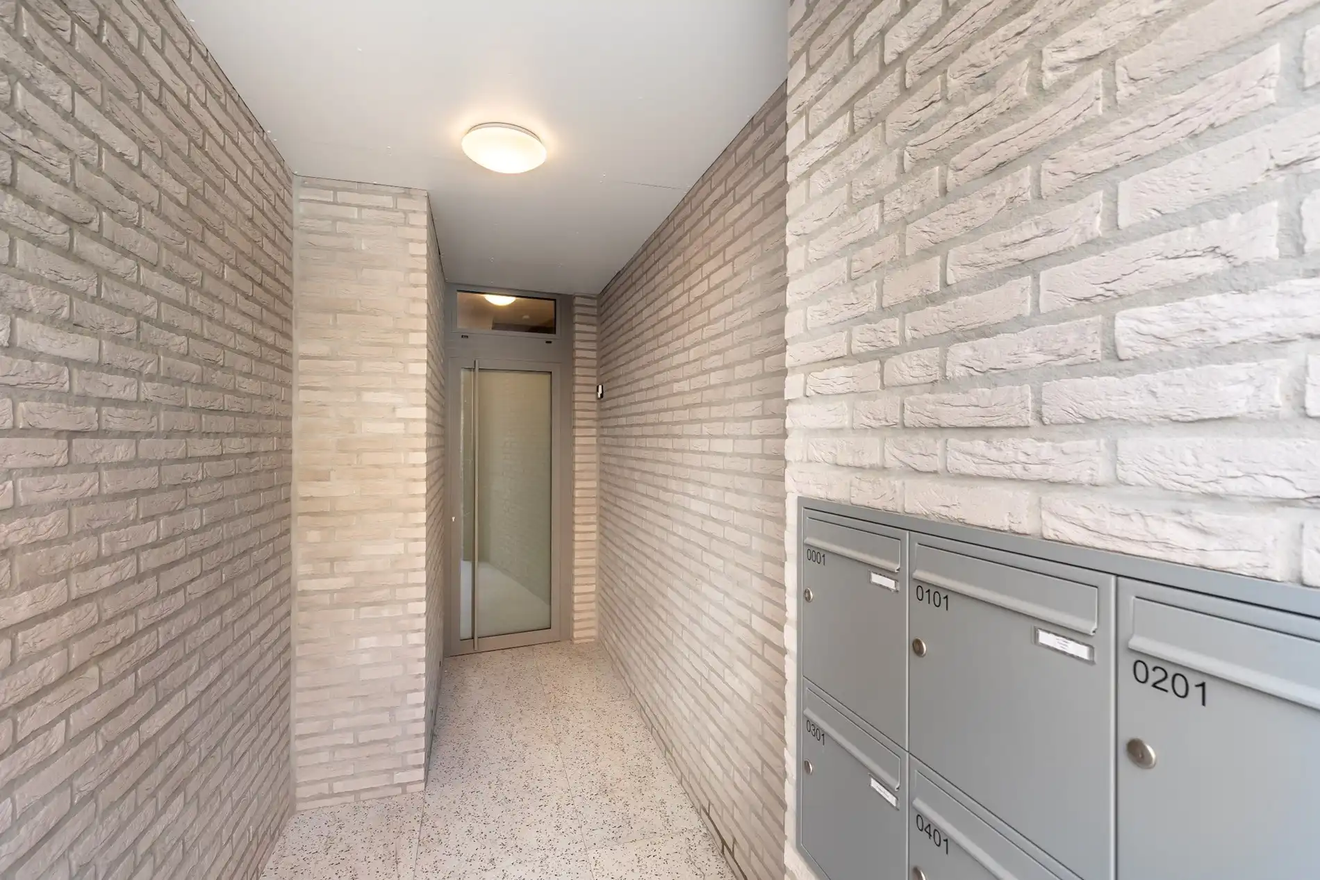 Knap appartement met heerlijk buitenterras! foto 14