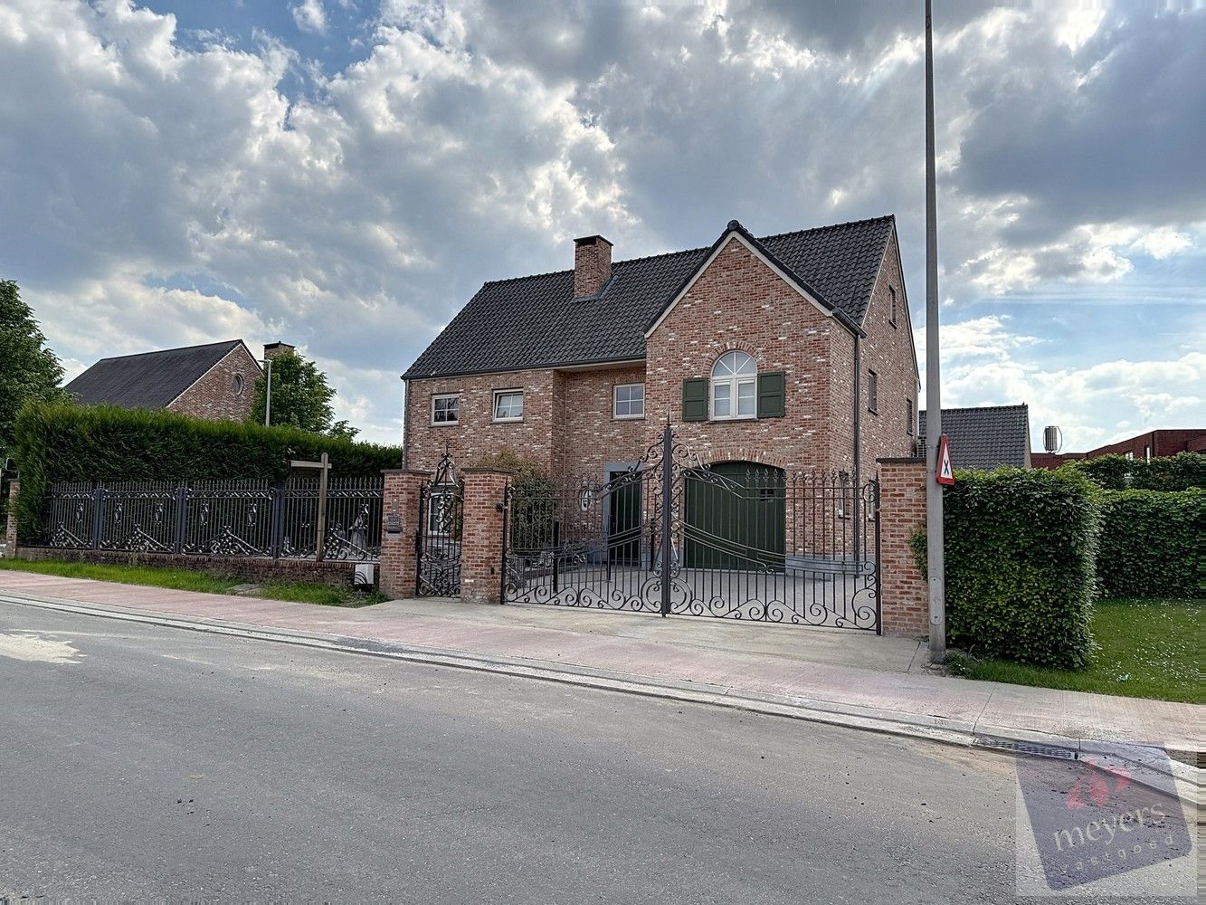 Eigentijdse villa met klasse en comfort in Hasselt – Crutzenstraat 64 foto 2