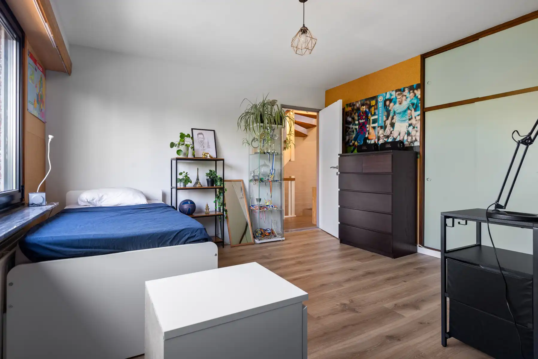 Ruime instapklare beletagewoning met bijna 250 m² bewoonbare oppervlakte, rustgevende tuin én dakterras foto 17