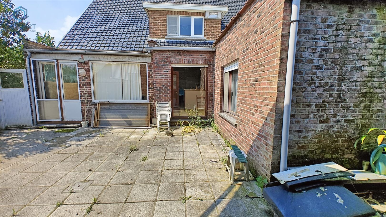 Te renoveren grote villa met paardestallen. Kangoeroewoning mogelijk  foto 8