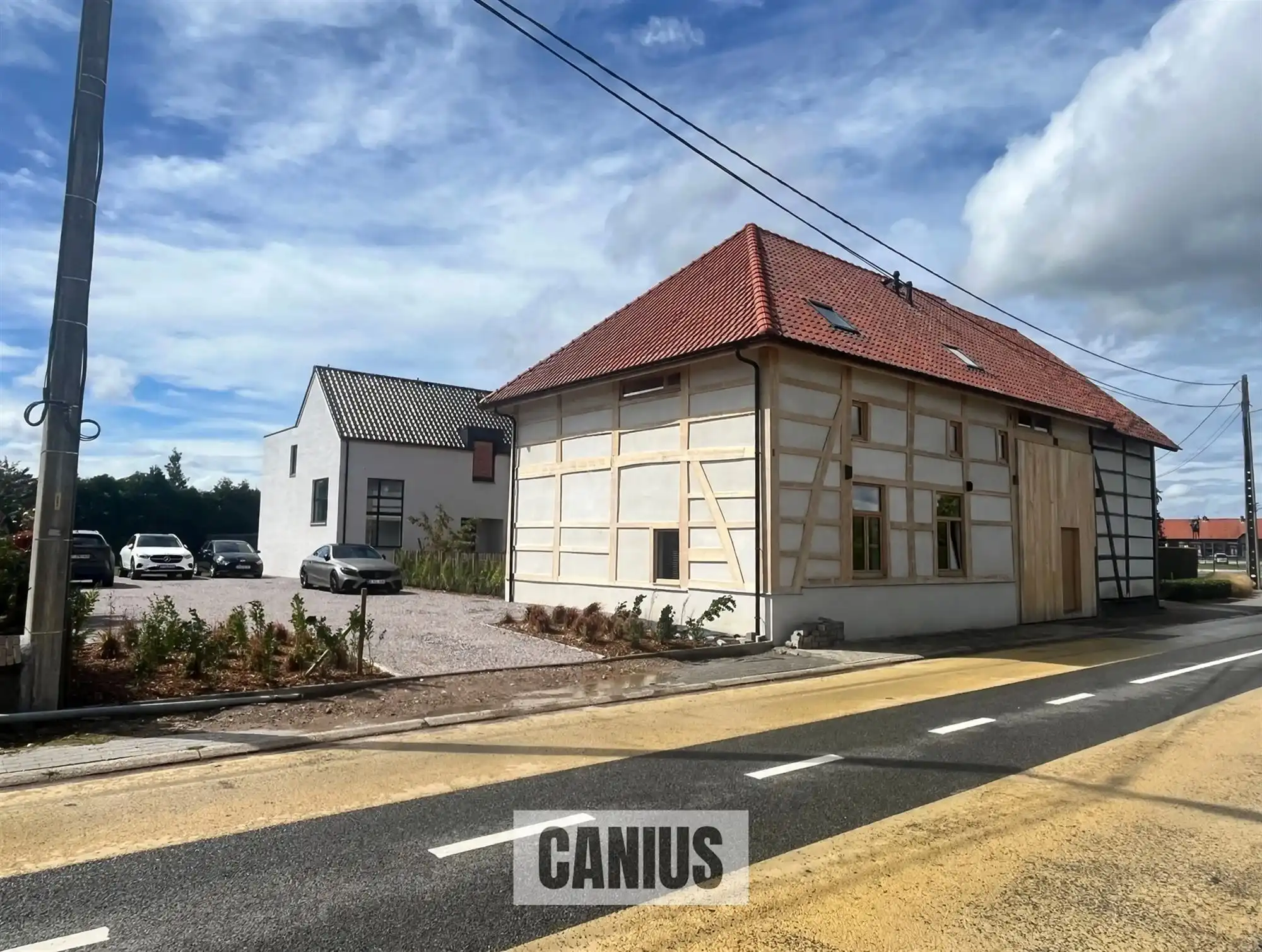 KNAPPE NIEUWBOUWWONING MET 3 SLPKS foto 22