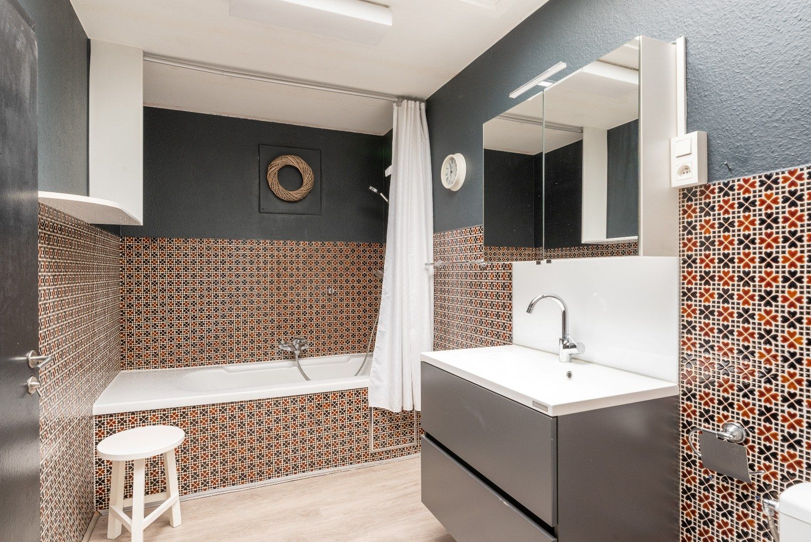 Ruime gezinswoning met 3 slaapkamers in Dessel! foto 8