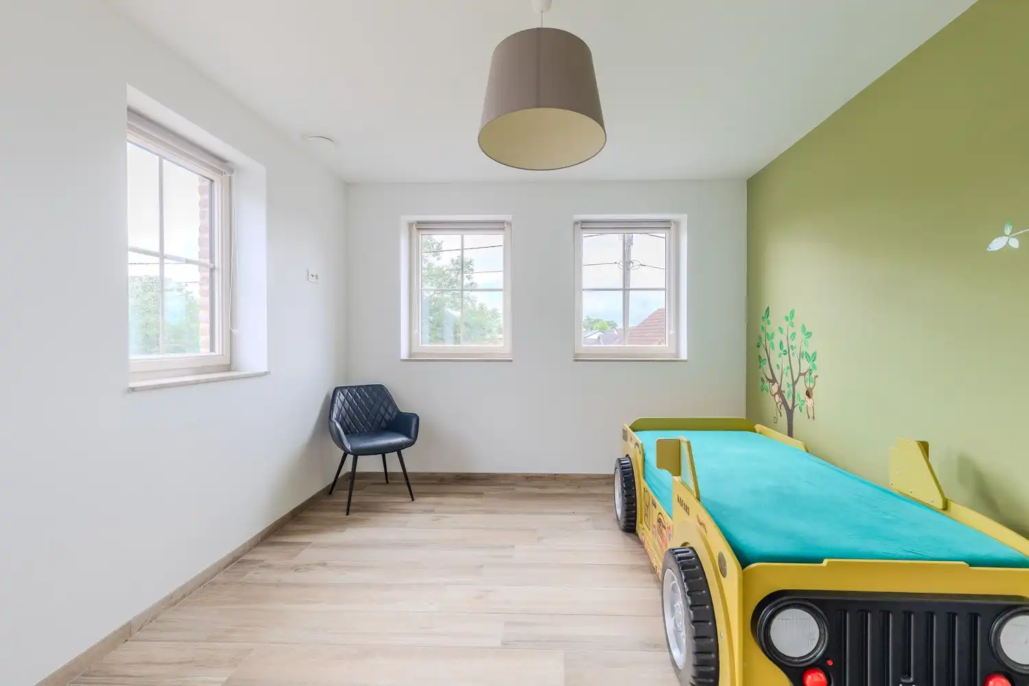 Ruime woning  op een perceel van 7a62ca met 5 slaapkamers en 2 badkamers in Stokkem foto 35