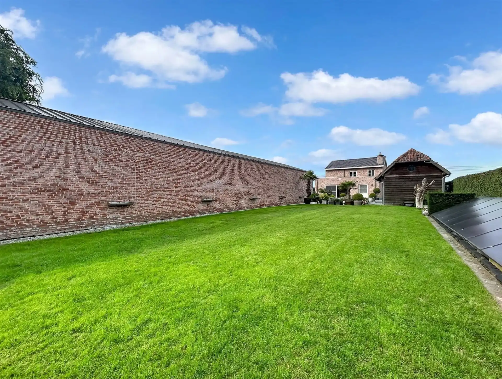 Energiezuinge open bebouwing met 5 slaapkamers, magazijn, zwemvijver en poolhouse op perceel van 1188m² foto 26