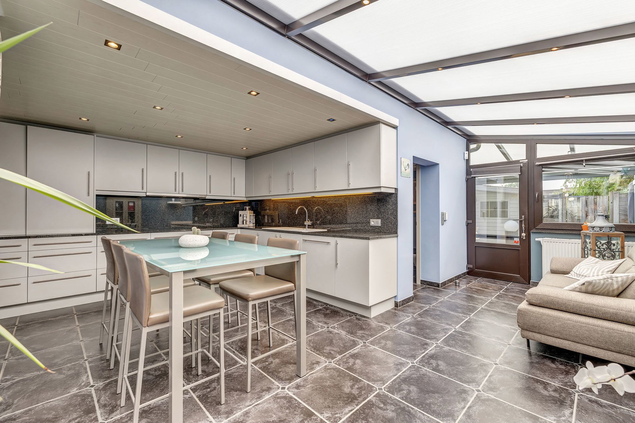 Instapklare woning op strategische locatie foto 8