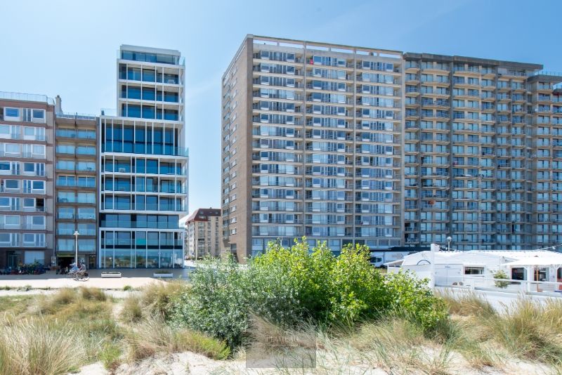Volledig vernieuwd instapklaar 3 slpk-appartement op de zeedijk. foto 41