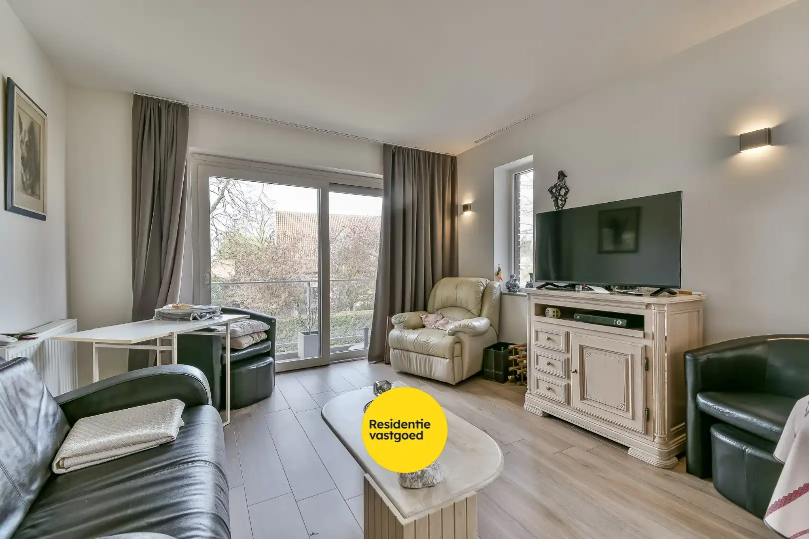 Recent 1 - slaapkamer appartement in het centrum van Oudenburg foto 3