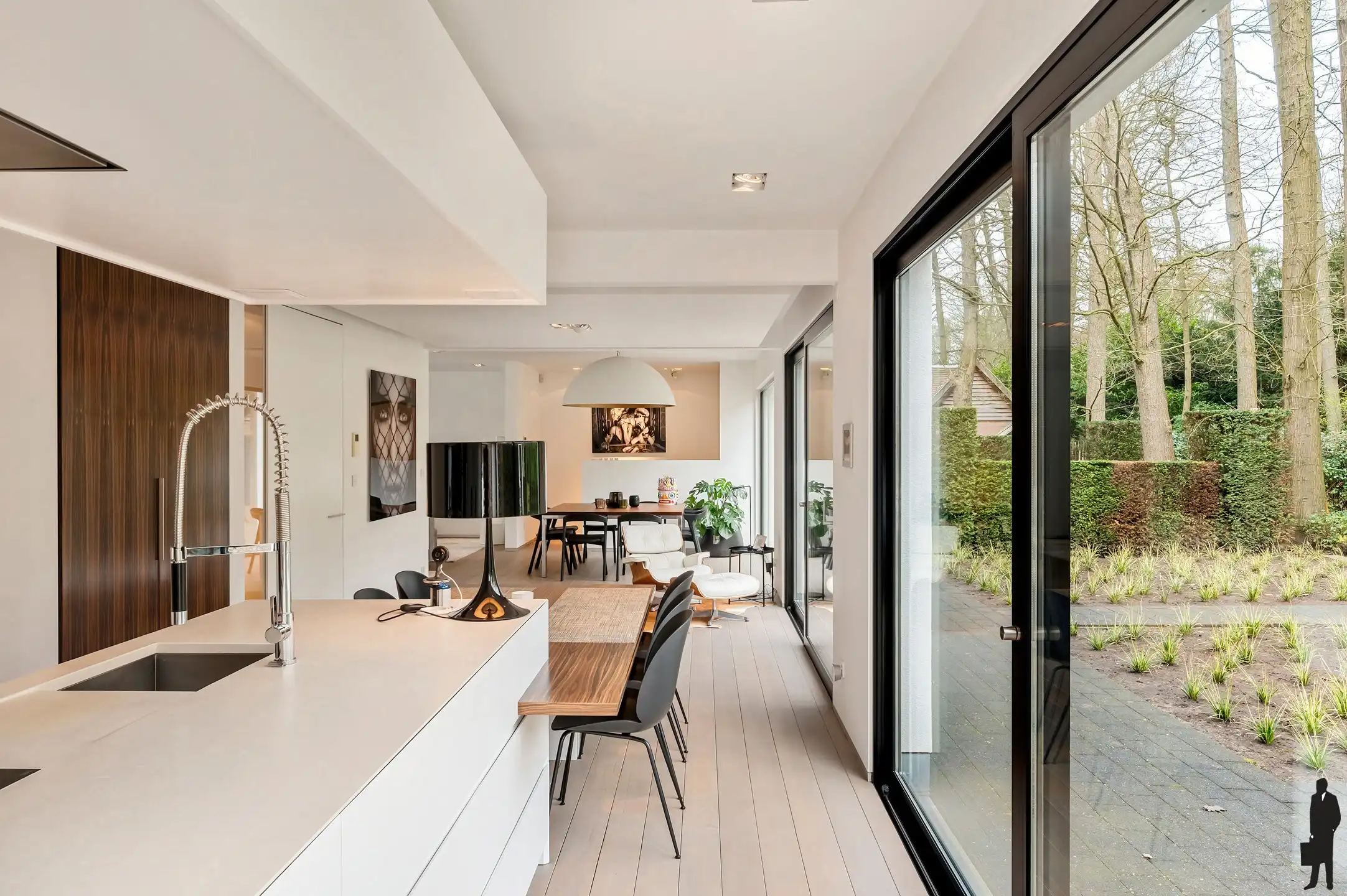 Moderne en instapklare villa op een rustige toplocatie in Heide foto 8