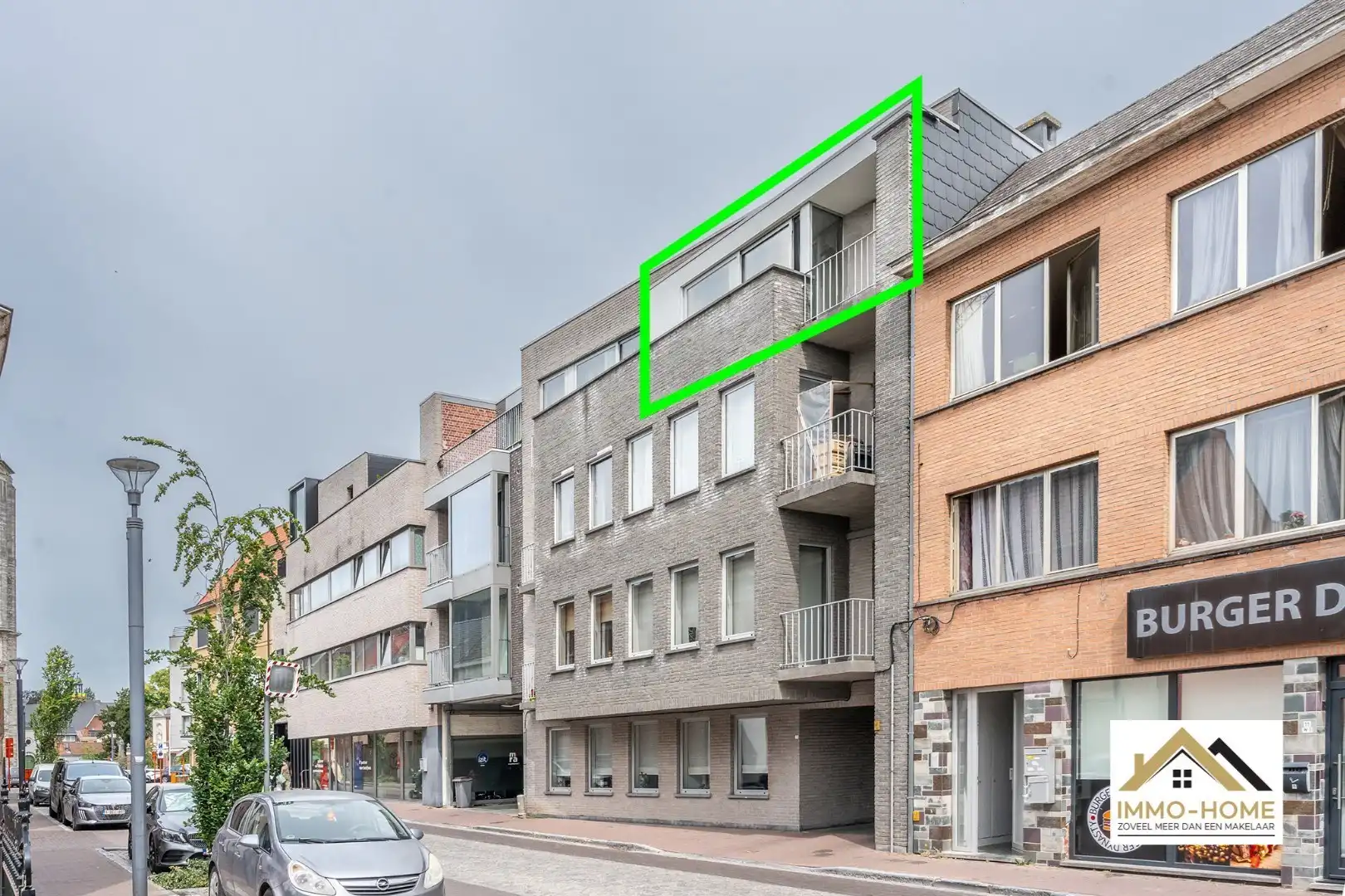 Ruim dakappartement met prachtig zicht over Zele centrum foto 14