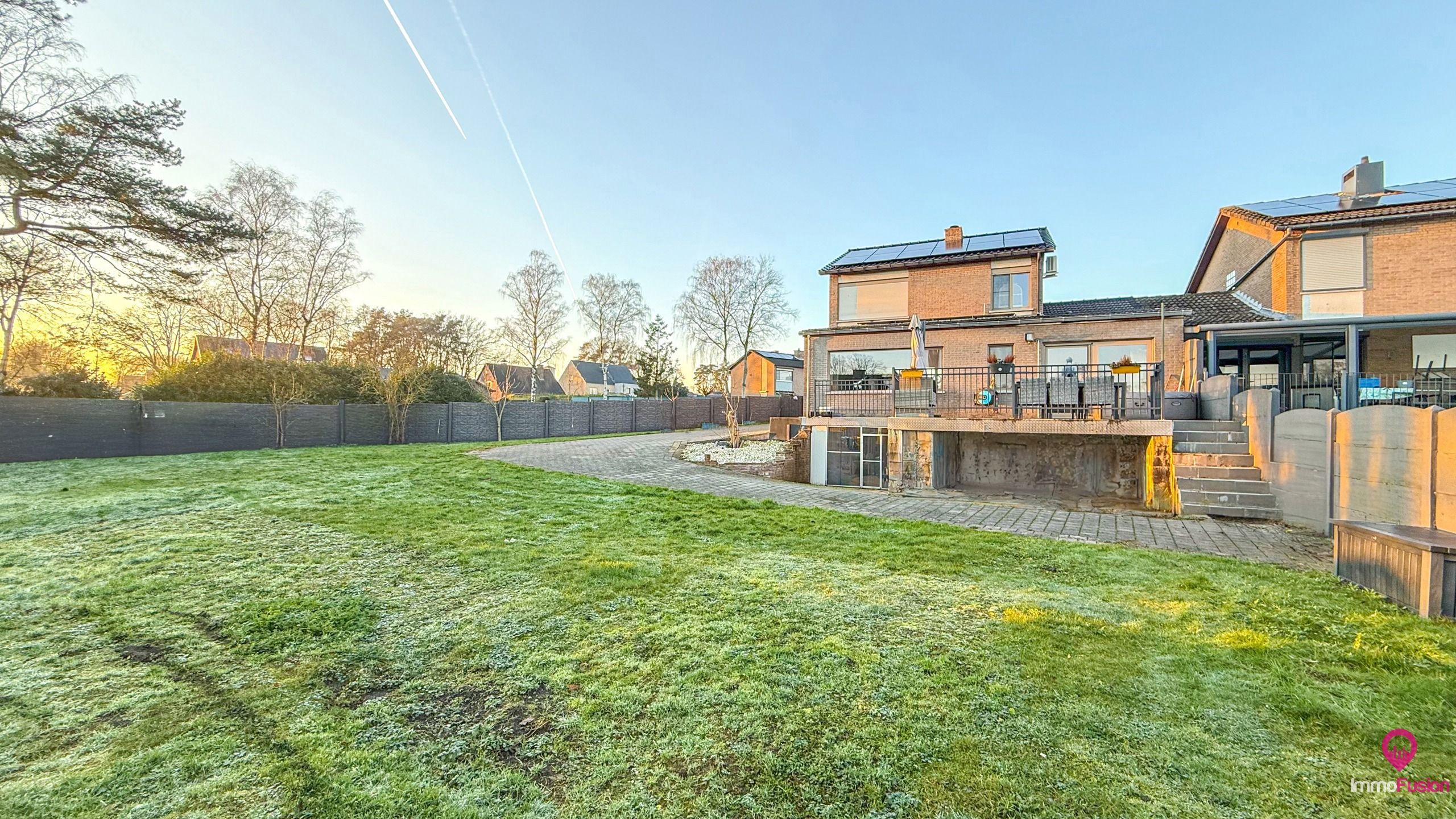Ruime woning met mogelijkheid tot zelfstandige activiteit! foto 40