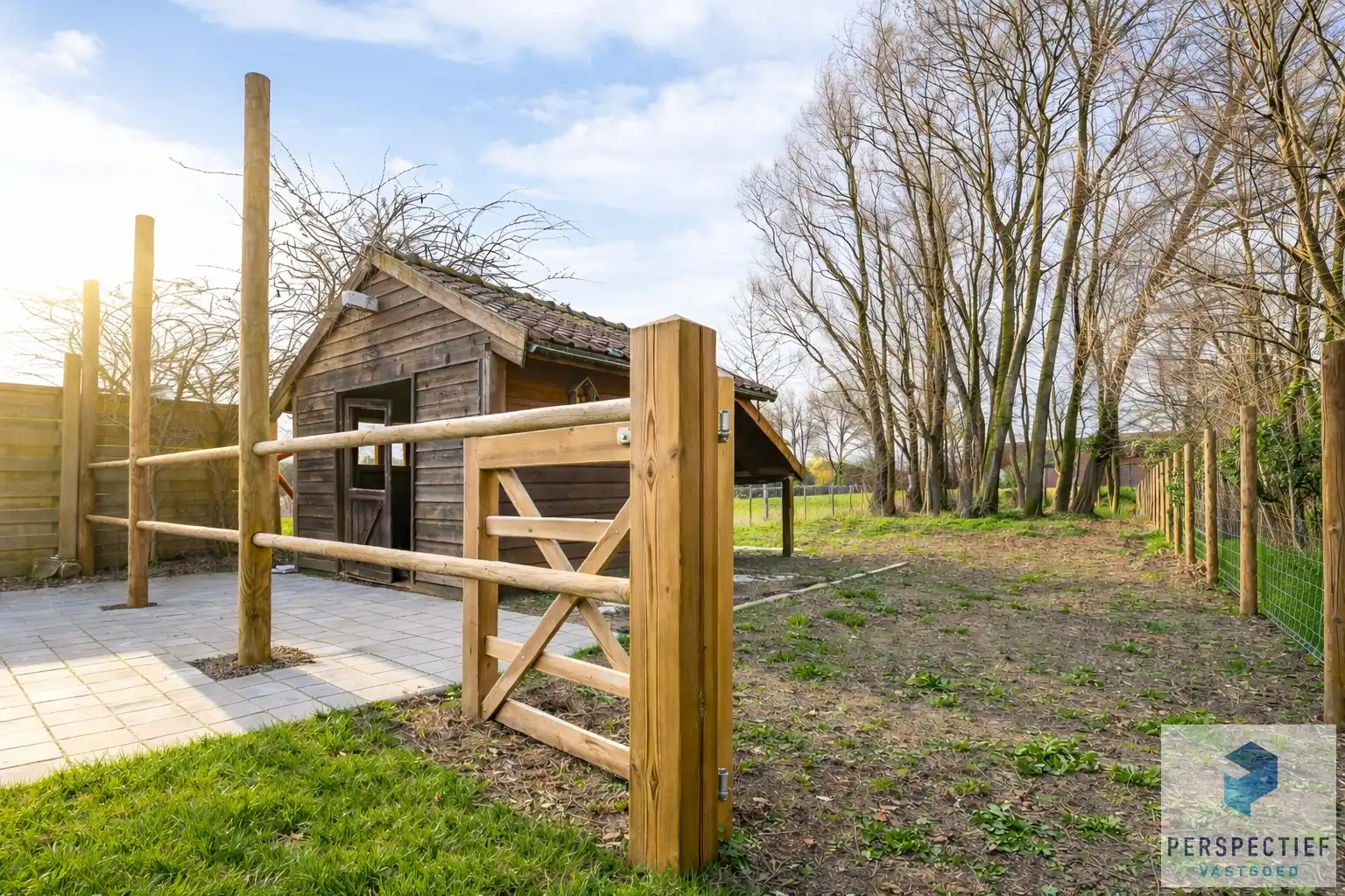 Ruime woning met tuin, kleine weide & bijgebouw gelegen in landelijke omgeving in Oedelem op  1 365 m² foto 4