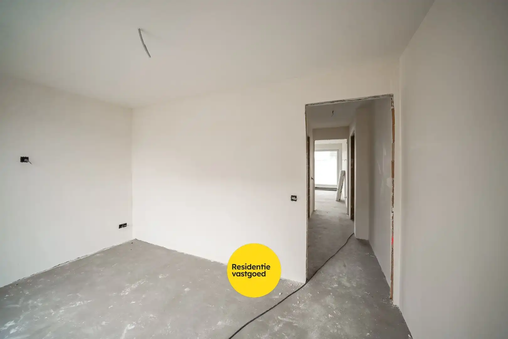 Prachtig 1-slaapkamer appartement met zonnige terras op het 1ste verdiep in residentie Victor foto 7