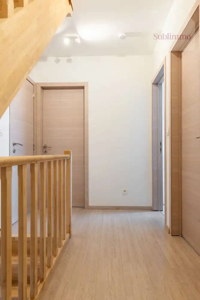 Instapklare gezinswoning met 3 slaapkamers, gezellige tuin in rustige doodlopende straat in Meerhout – Zittaart. foto 14