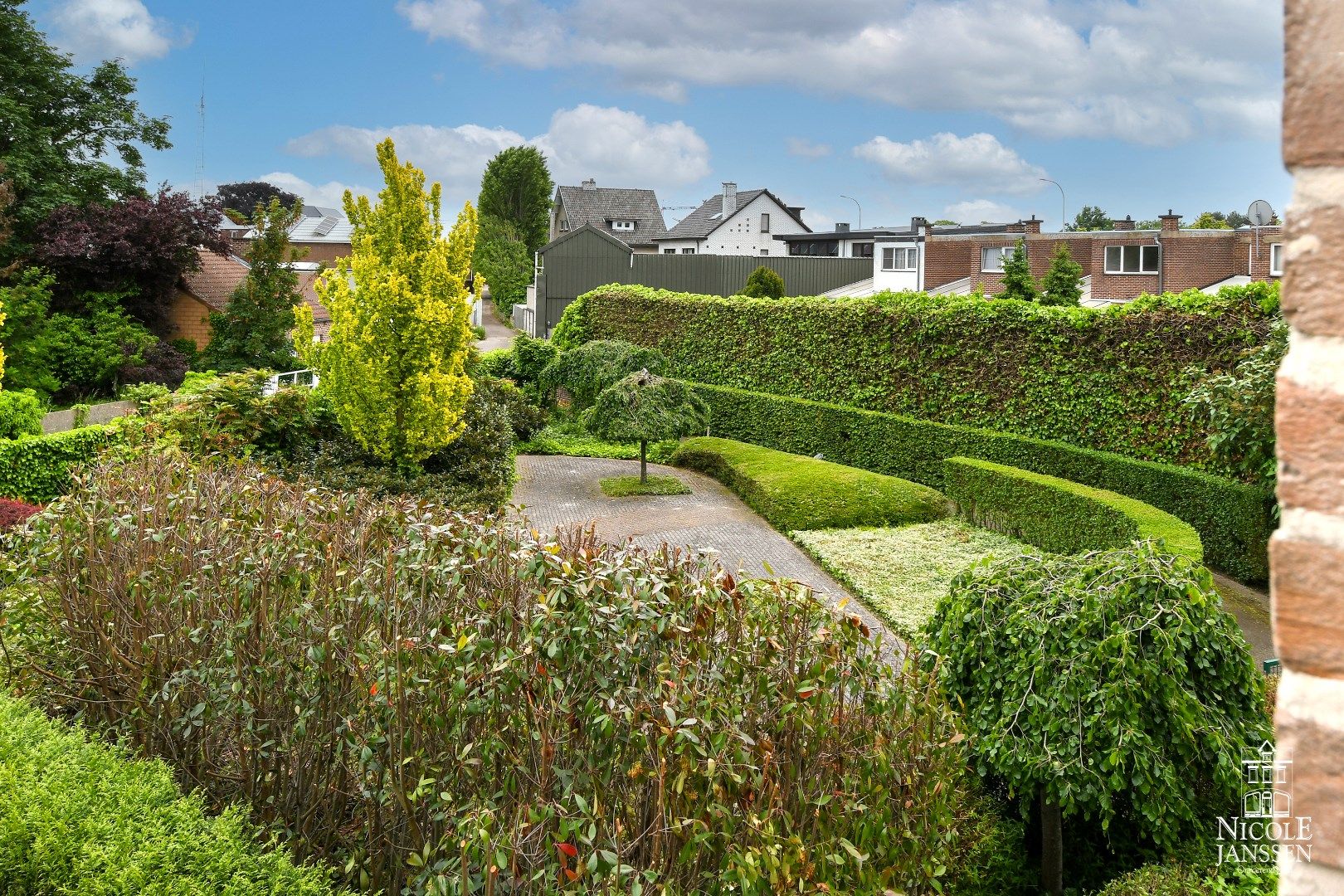 Ruim en luxueus appartement van 190m² met twee mooie terrassen en garage foto 14