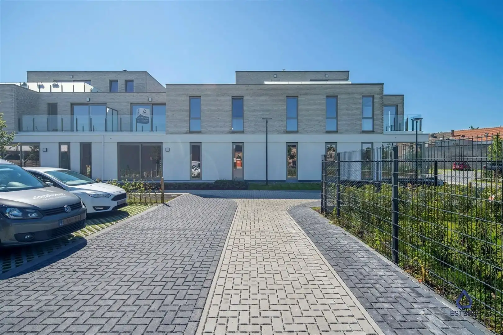 Modern gelijkvloers appartement in residentie Molendreef foto 16