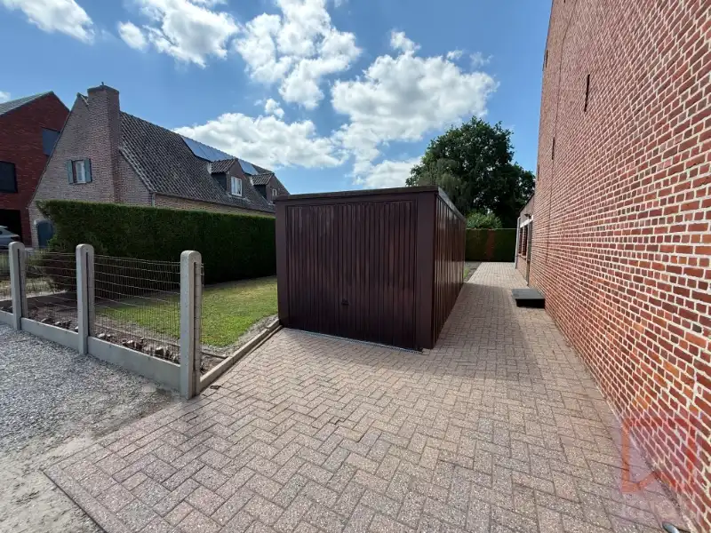 Karaktervolle woning met 3 slaapkamers en zuidgerichte tuin in Geel-Bel. foto 3