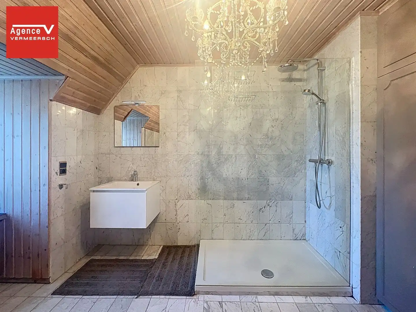 Residentieel gelegen villa op ruim perceel (711m²) - zonnige intieme tuin!  foto 20