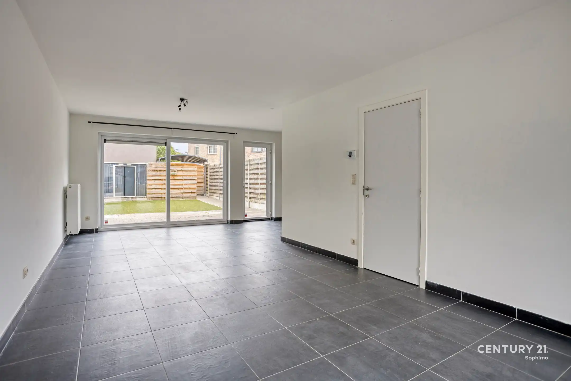 Instapklare woning met 4 slaapkamers op een rustige locatie  foto 5