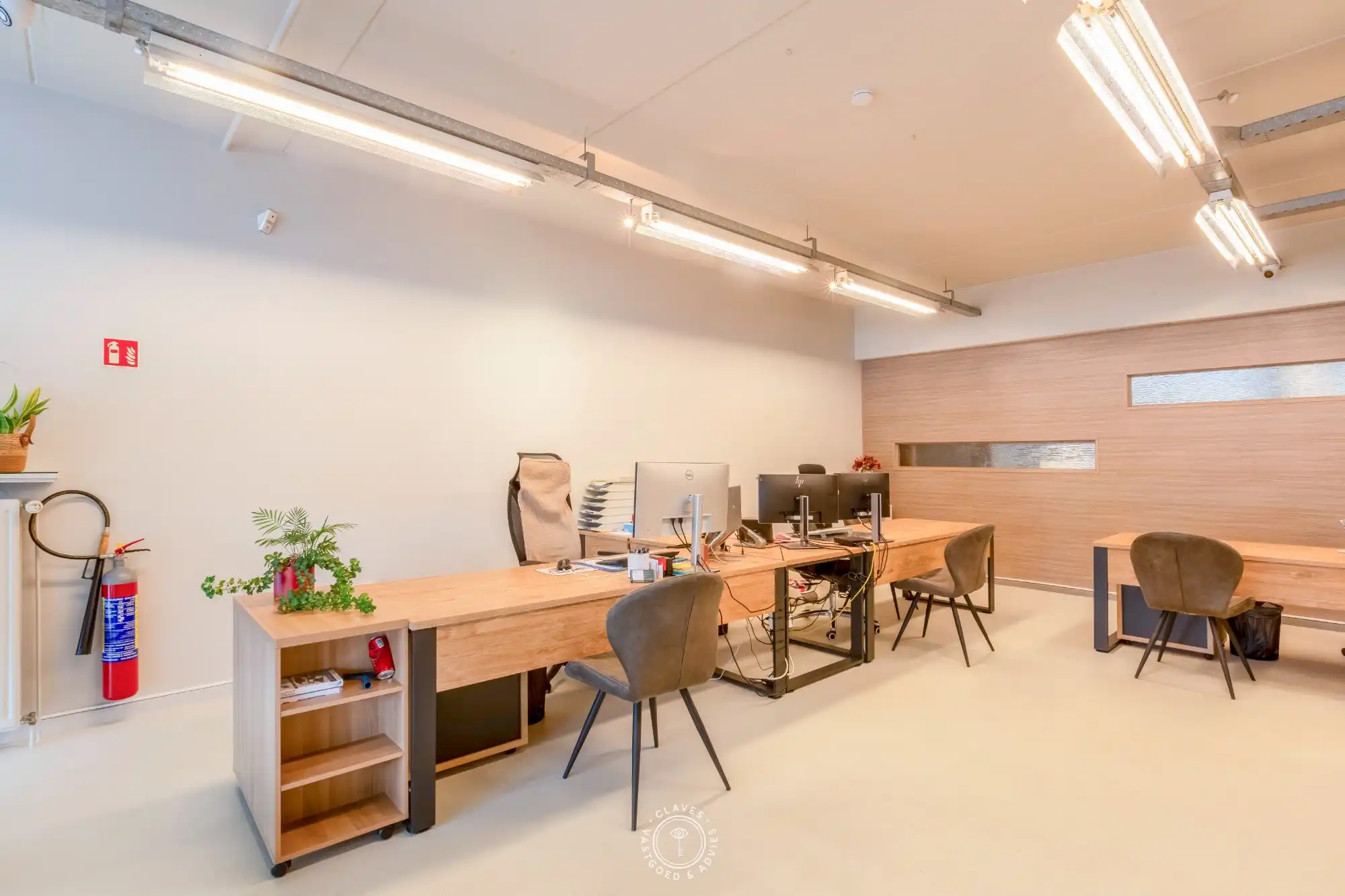 Commerciële buitenkans op het Hendrik Heymanplein foto 8