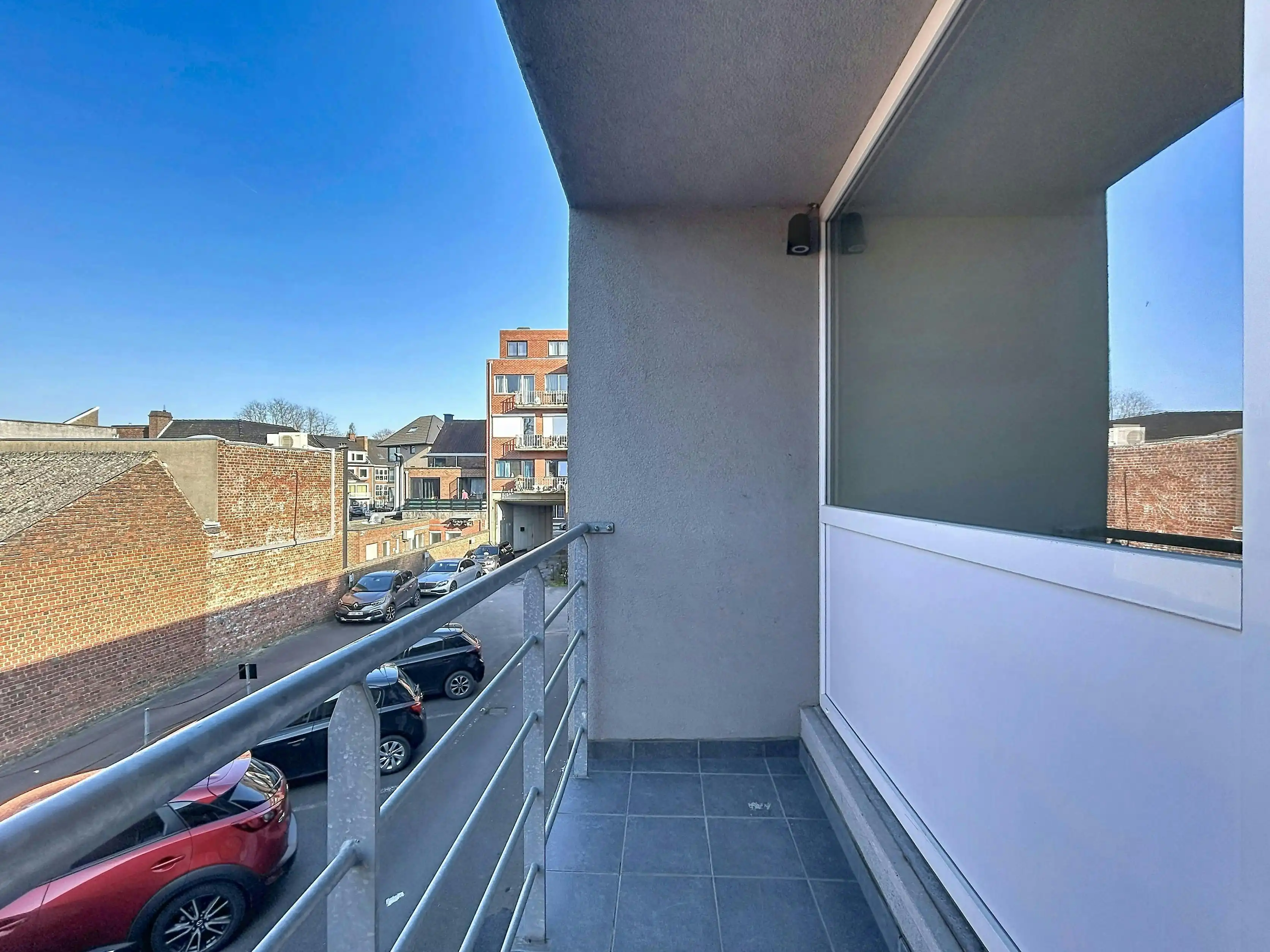 Ideaal starters of investeringsappartement te Kortrijk foto 8