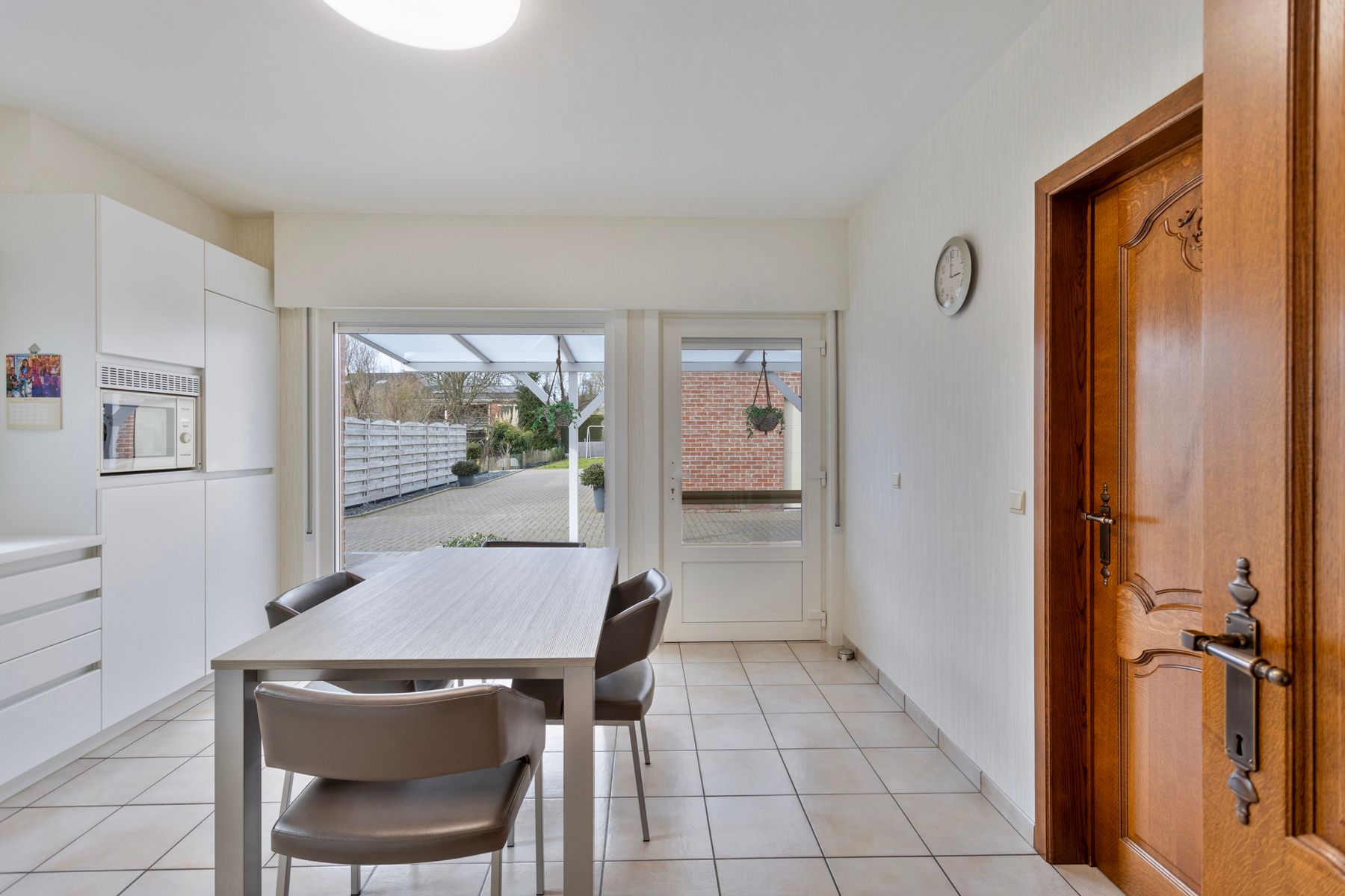 Open bebouwing met 3 slaapkamers en tuin! foto 11