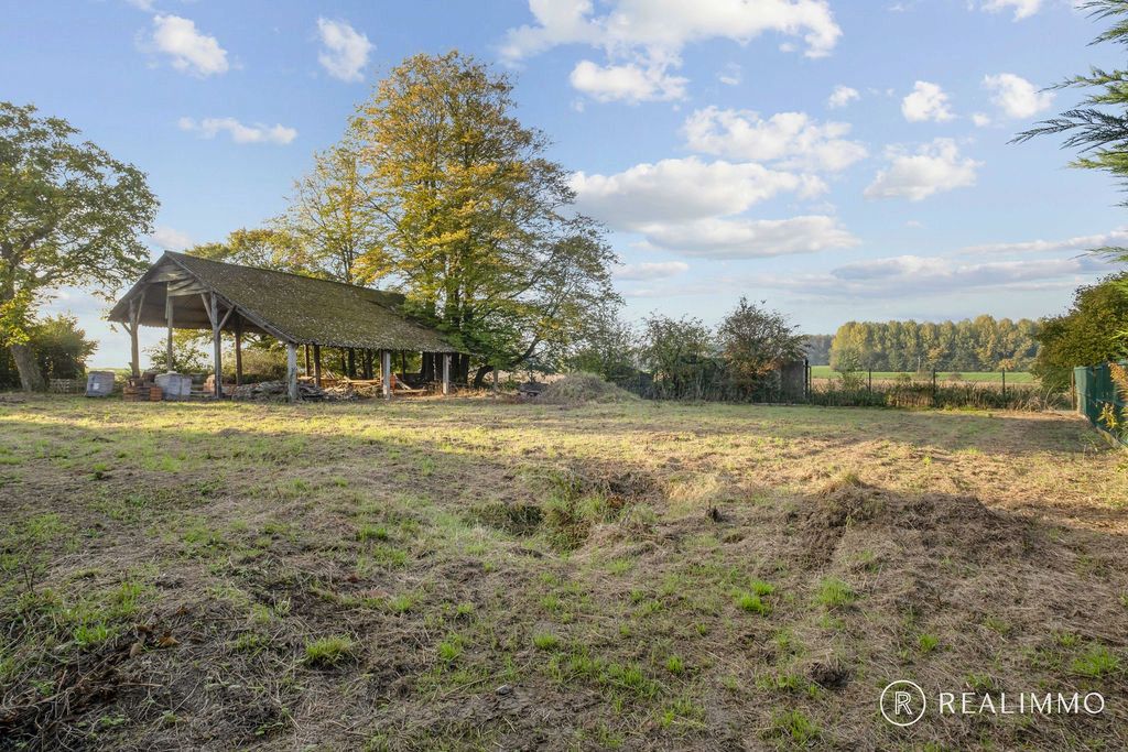 Deels gerenoveerde fermette op toplocatie! foto 21