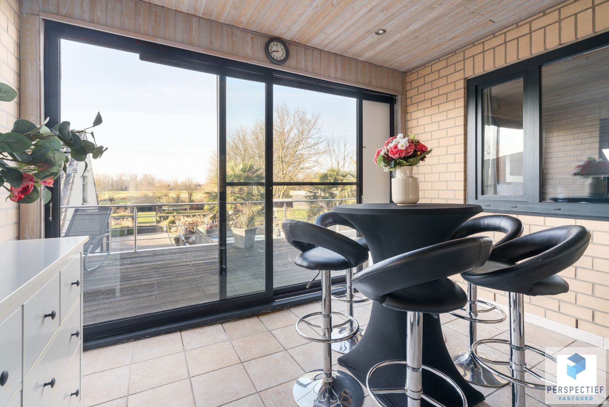 Handelspand met Winkelruimte, Magazijn en Woonst op 1.682 m² foto 43