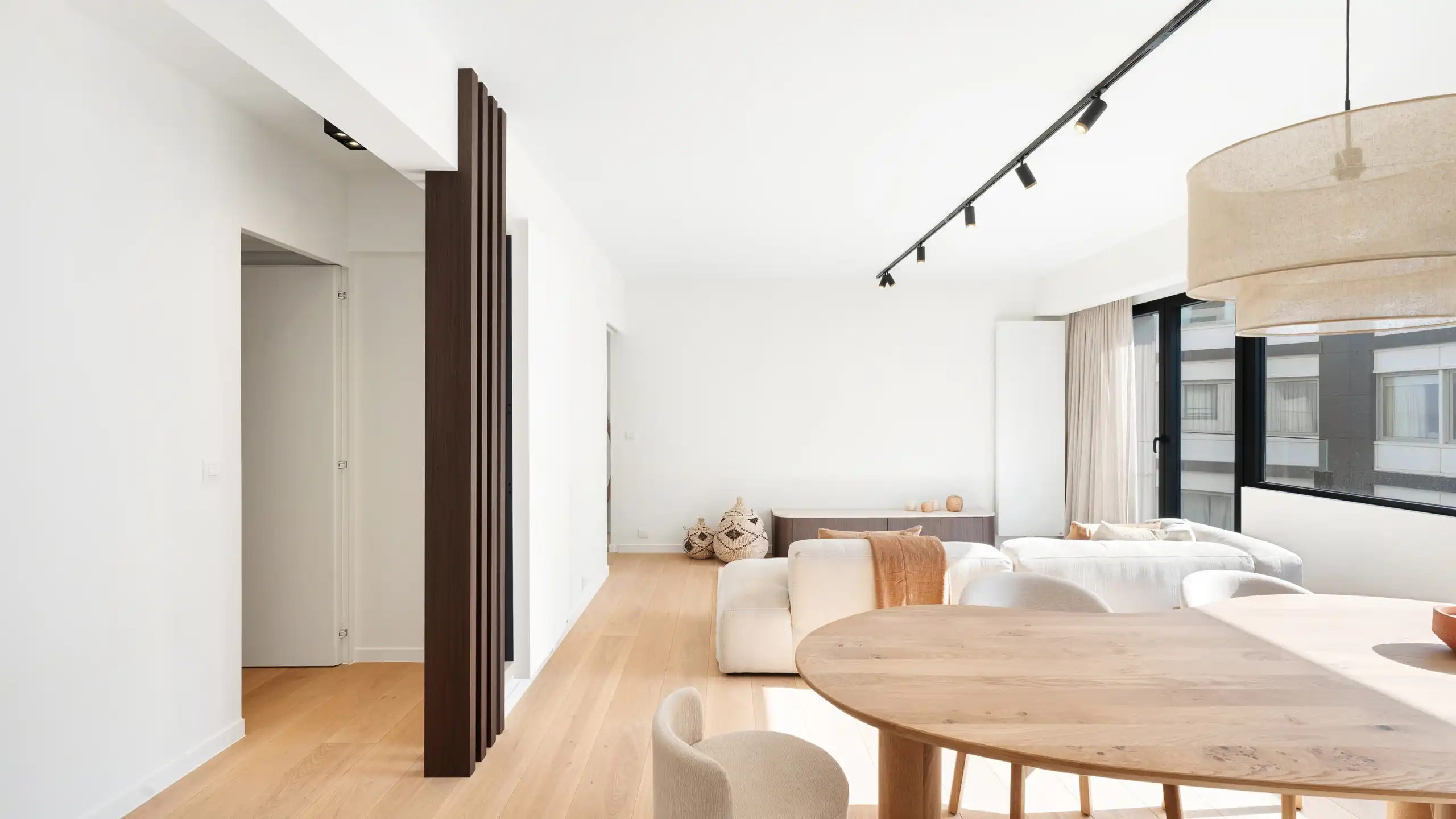 Lichtrijk appartement in hartje Zoute nabij Driehoeksplein foto 5