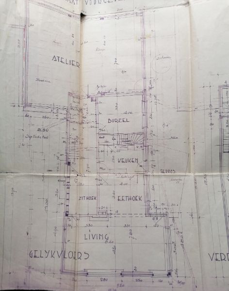 Zeer degelijke woning met veel potentieel foto 24
