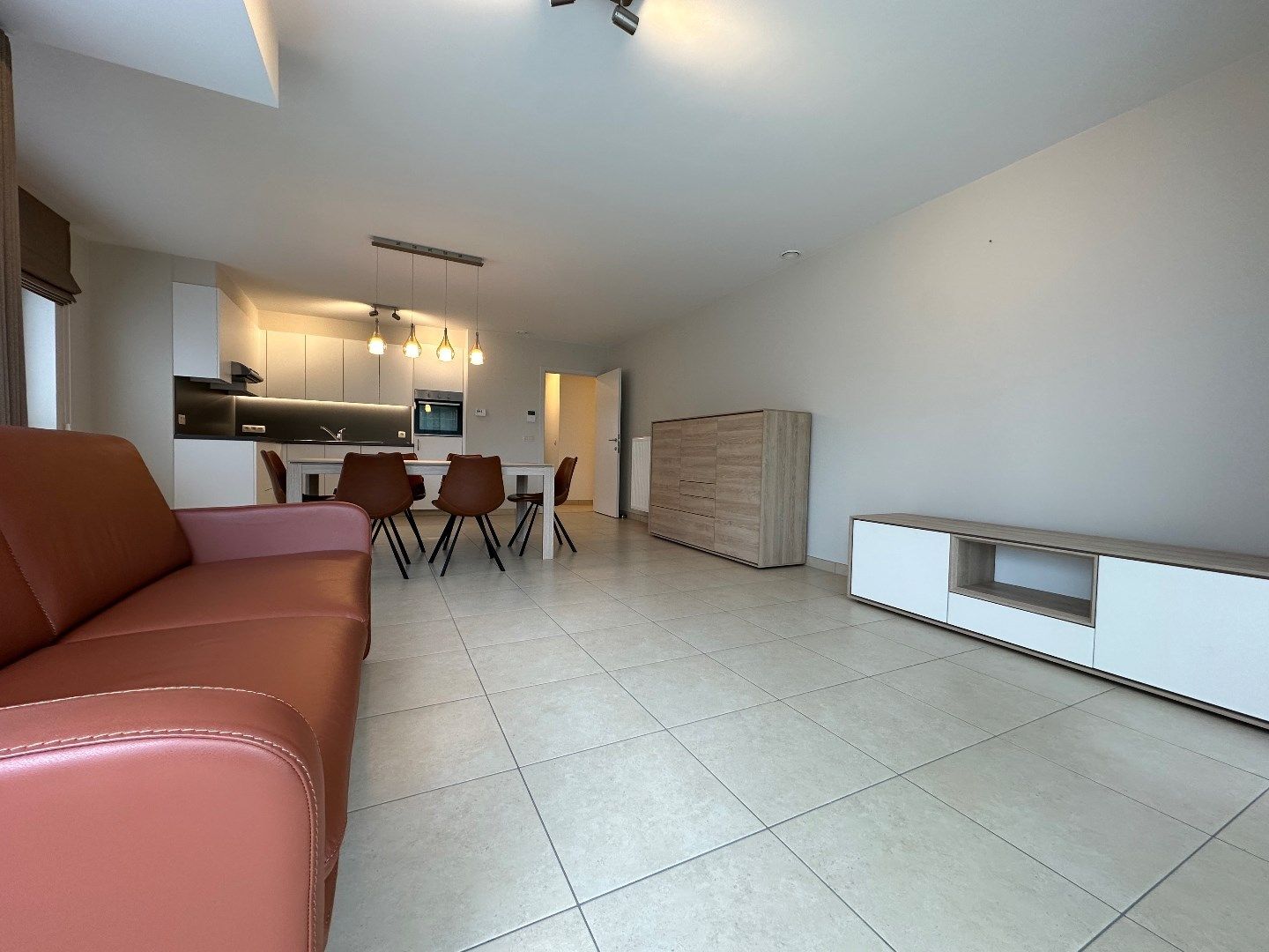 Appartement met 2 slaapkamers en garage te Ichtegem foto 6