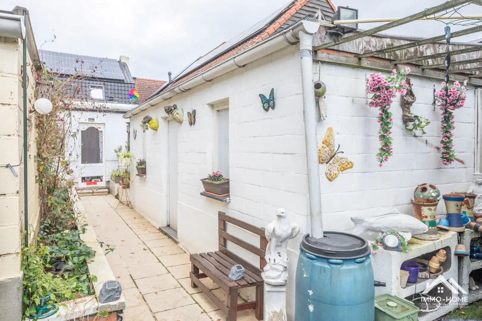 Instapklare starterswoning met een landelijk uitzicht!  foto 20