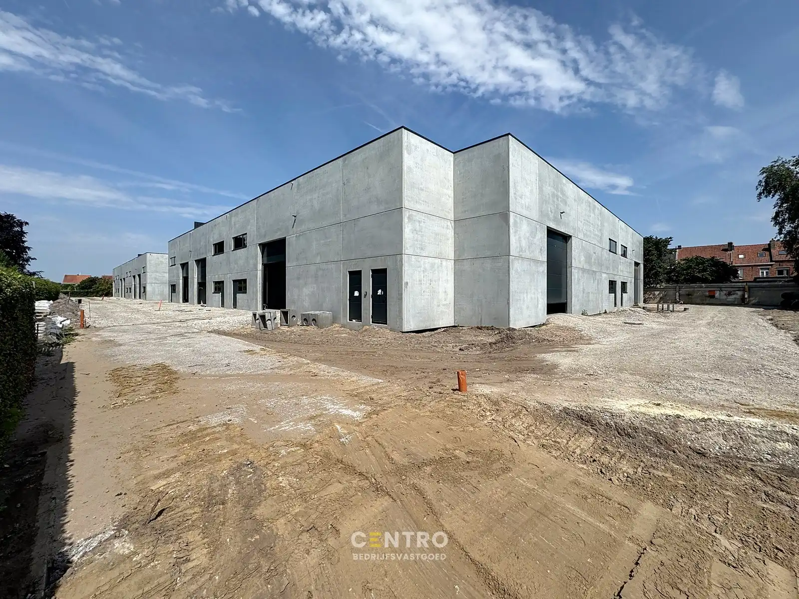 Nieuwbouw KMO-unit&nbsp;(267m2) nabij N9 te Eeklo! foto 2