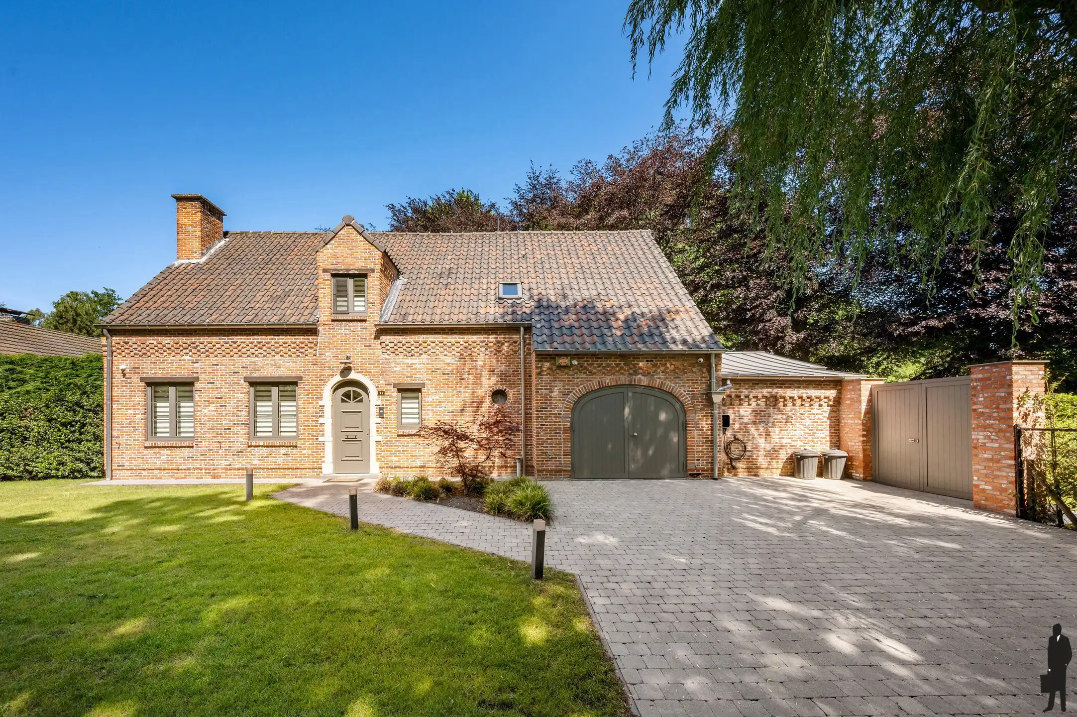 Instapklare tijdloze villa op rustige locatie te Schoten! foto 28