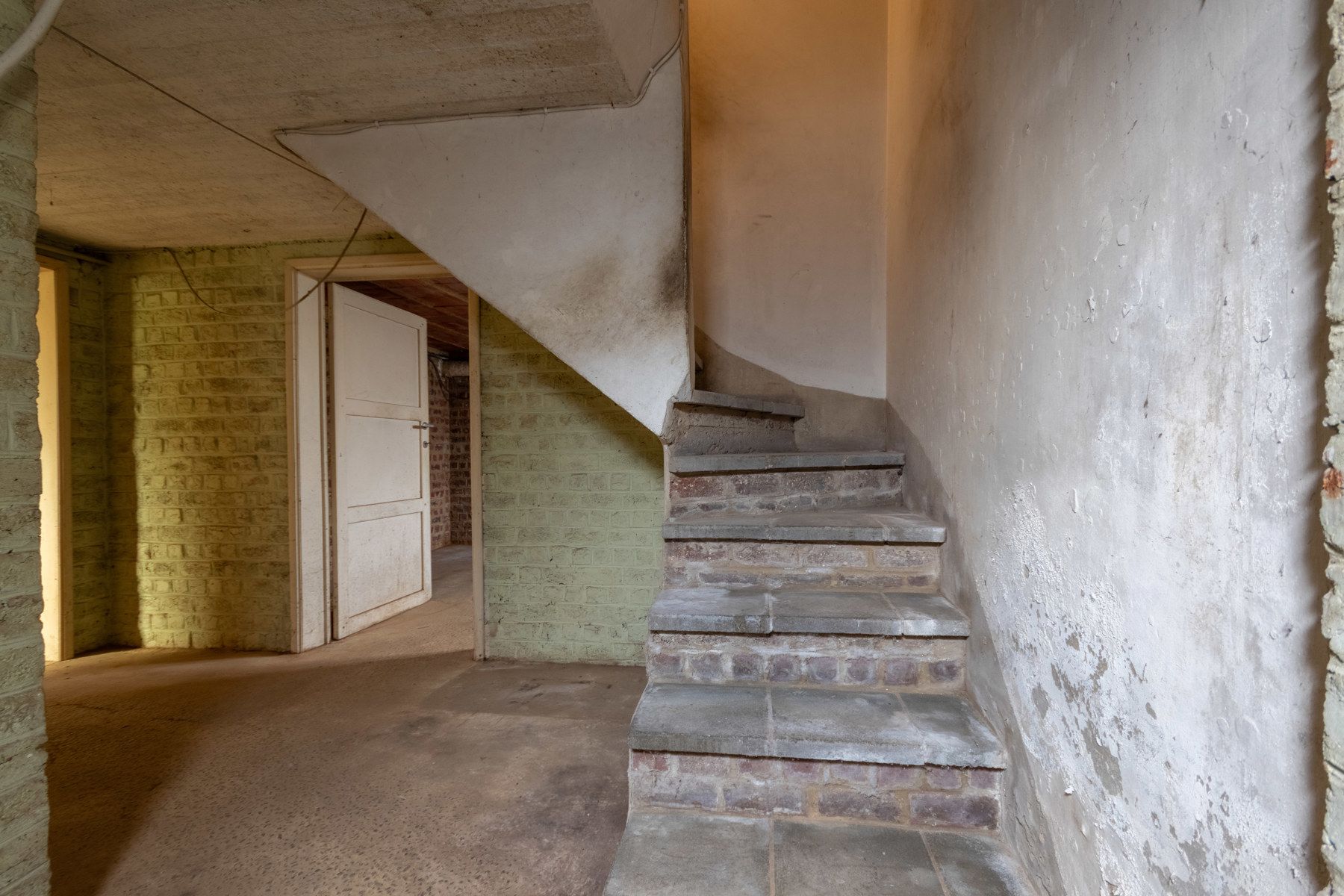 Te renoveren villa met 3 slaapkamers op perceel van 10a 52ca foto 16