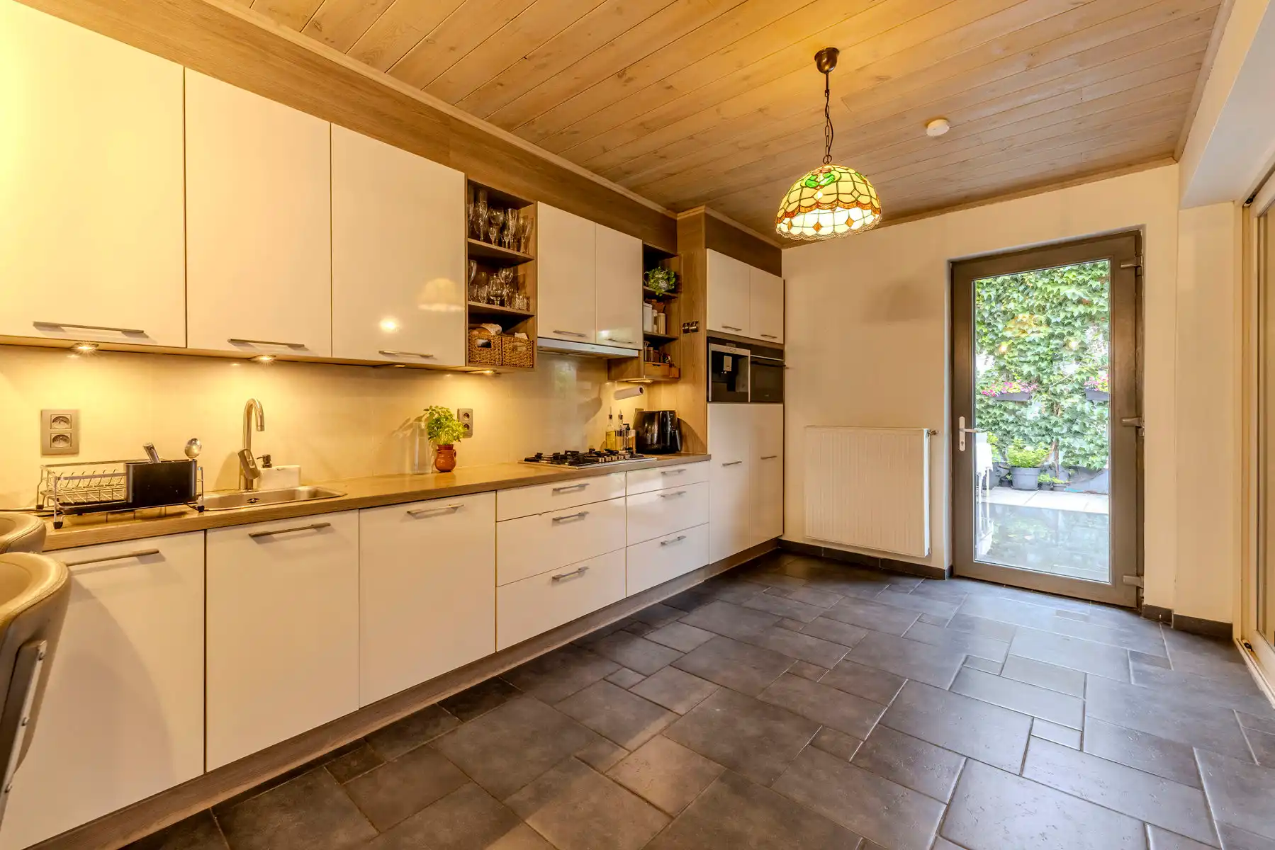 Instapklare HOB met 3 slaapkamers foto 2