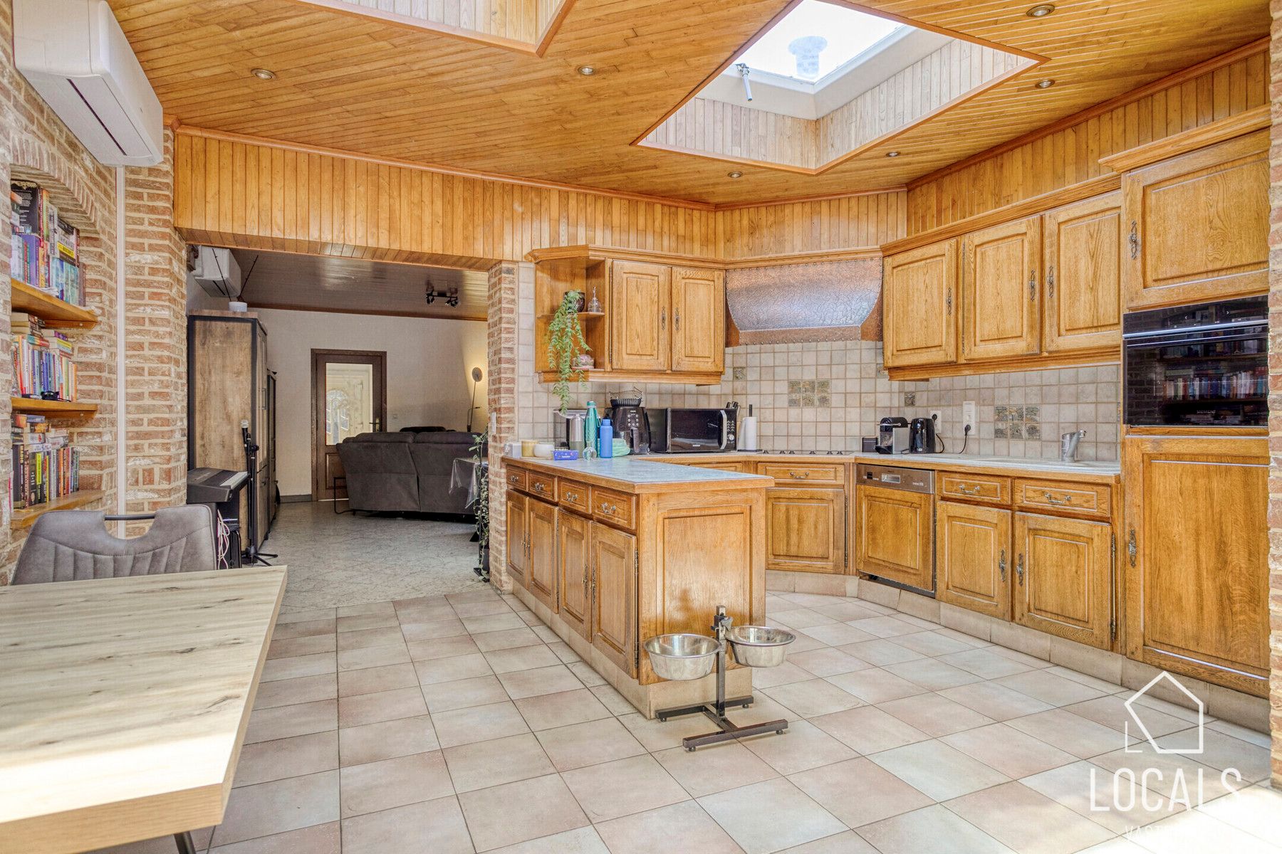 Leuke gezinswoning met 2 slaapkamers, tuin en garage foto 7